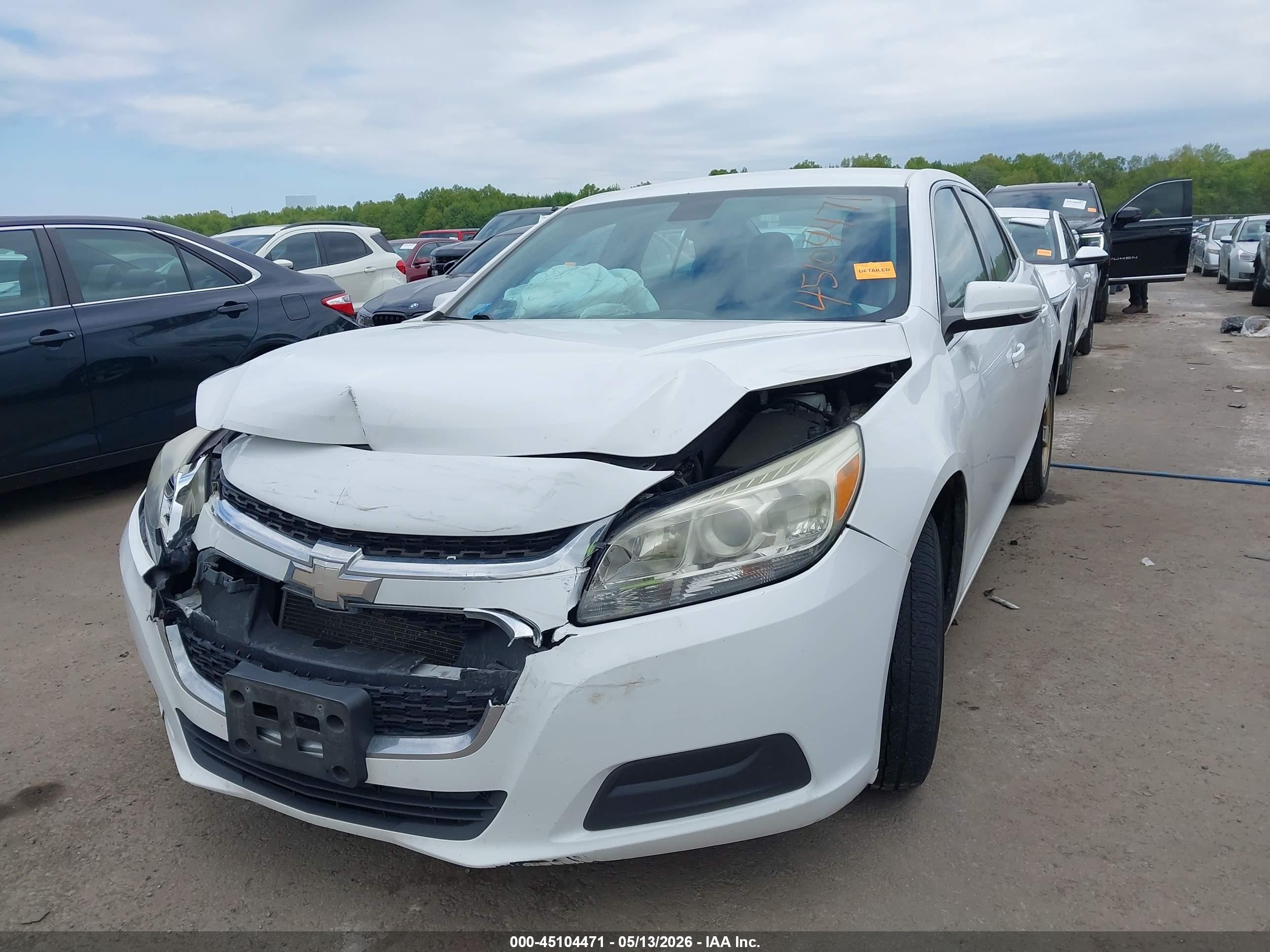 2015 Chevrolet Malibu 1lt Белый vin: 1G11C5SL3FU100801