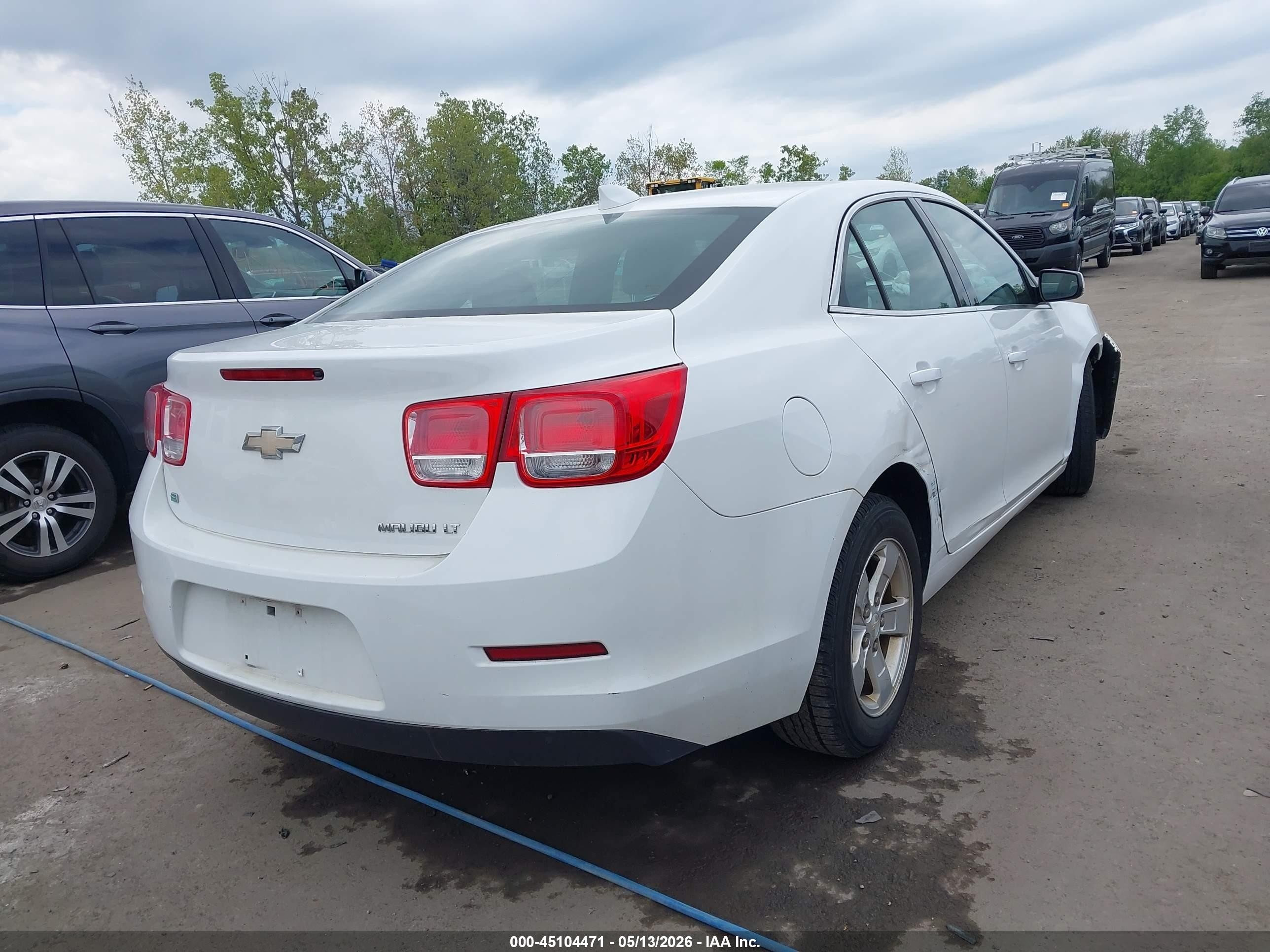 2015 Chevrolet Malibu 1lt Белый vin: 1G11C5SL3FU100801