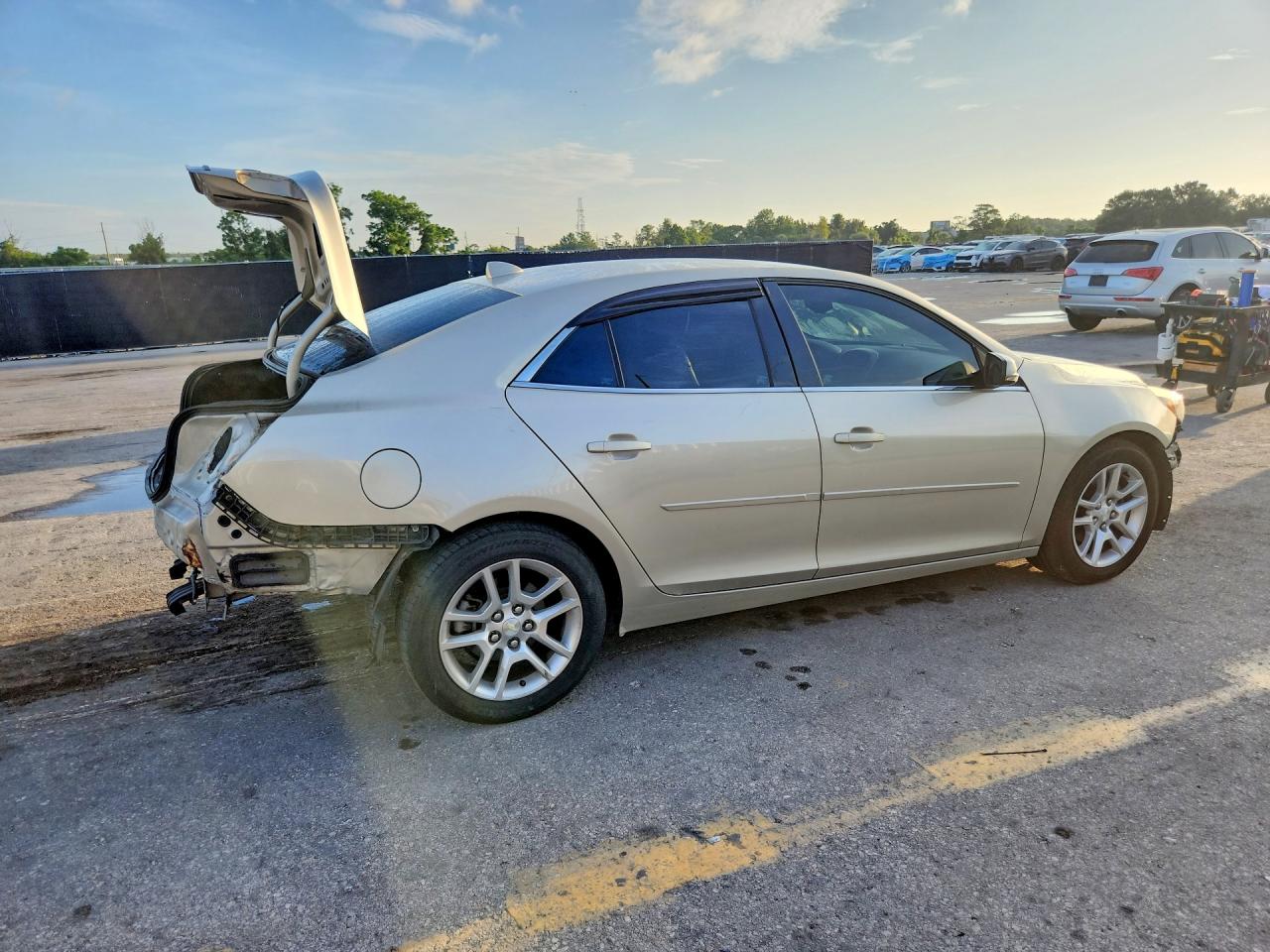 2014 Chevrolet Malibu 1lt Silver vin: 1G11C5SL4EF149895