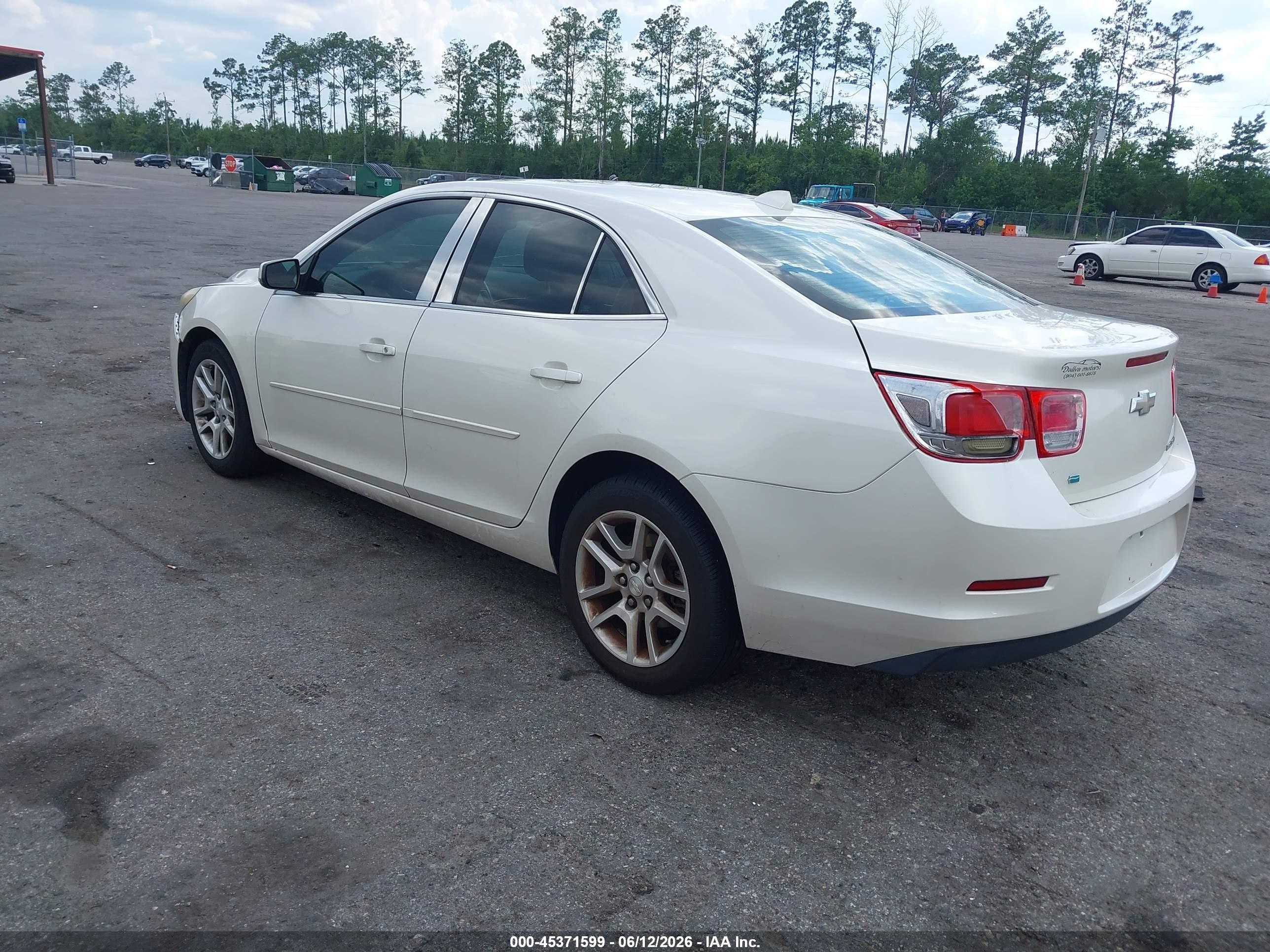 2014 Chevrolet Malibu 1lt White vin: 1G11C5SL4EF271303