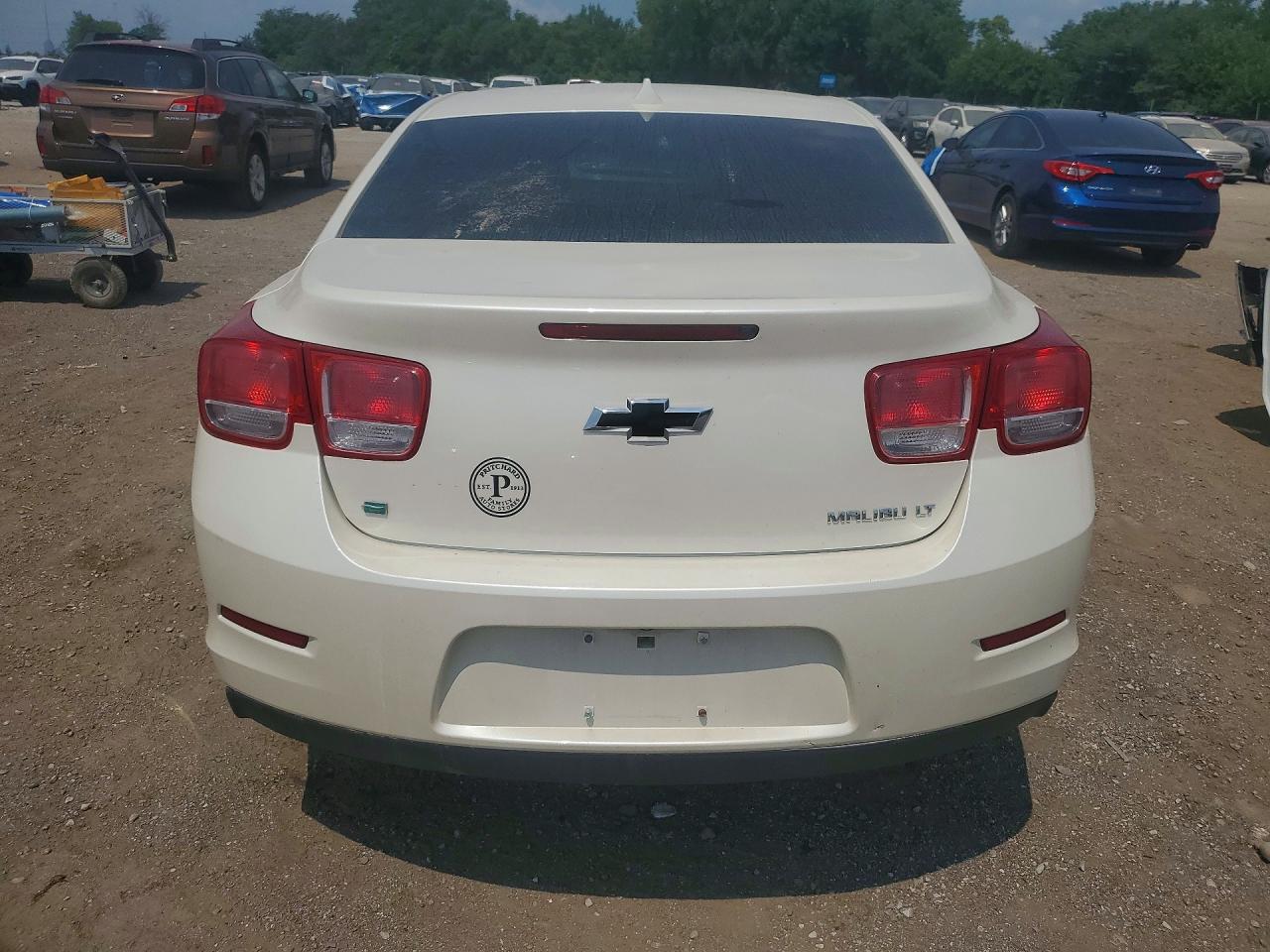 2014 Chevrolet Malibu 1lt White vin: 1G11C5SL4EF274539