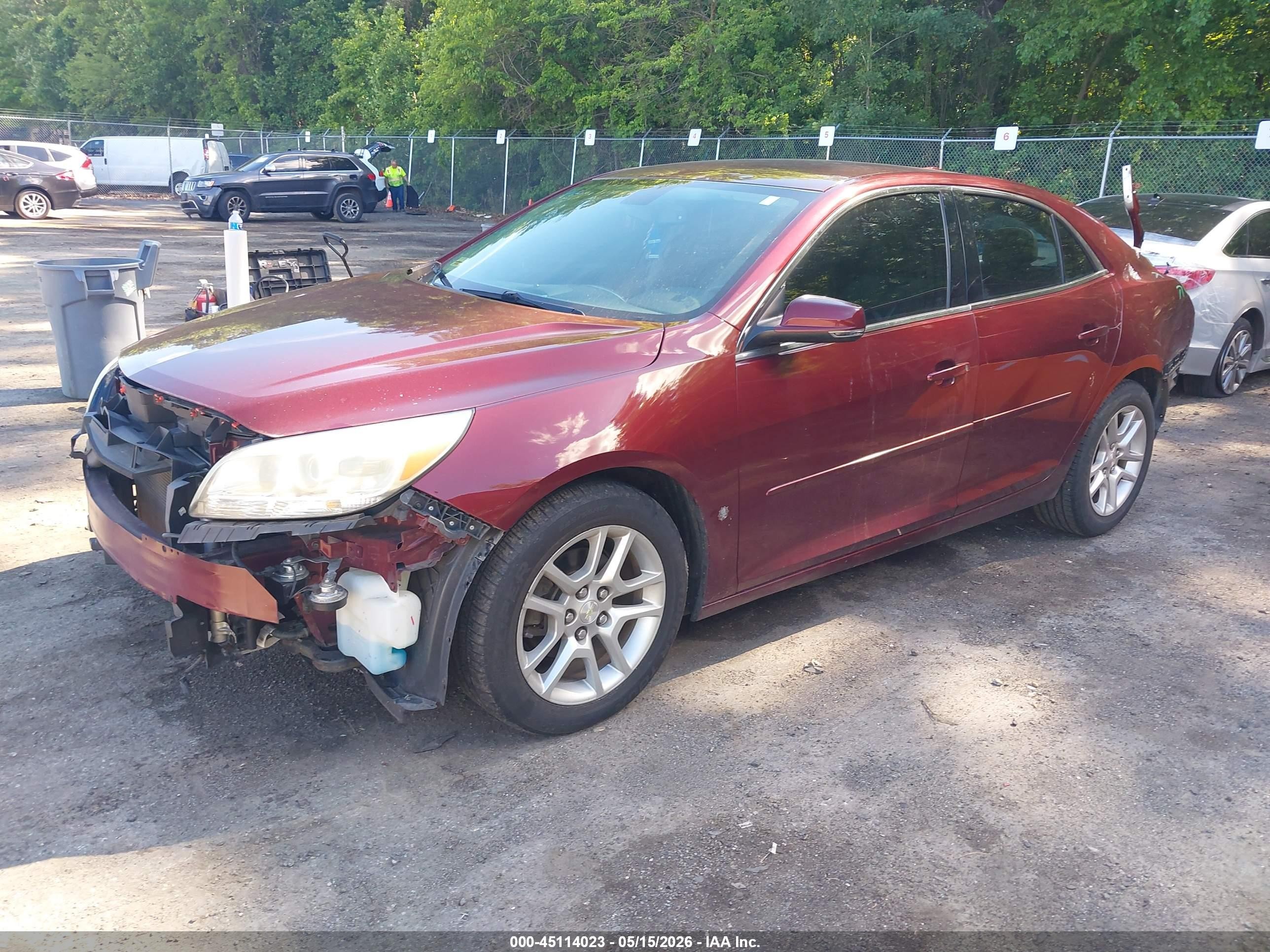 2015 Chevrolet Malibu 1lt Maroon vin: 1G11C5SL4FF107017