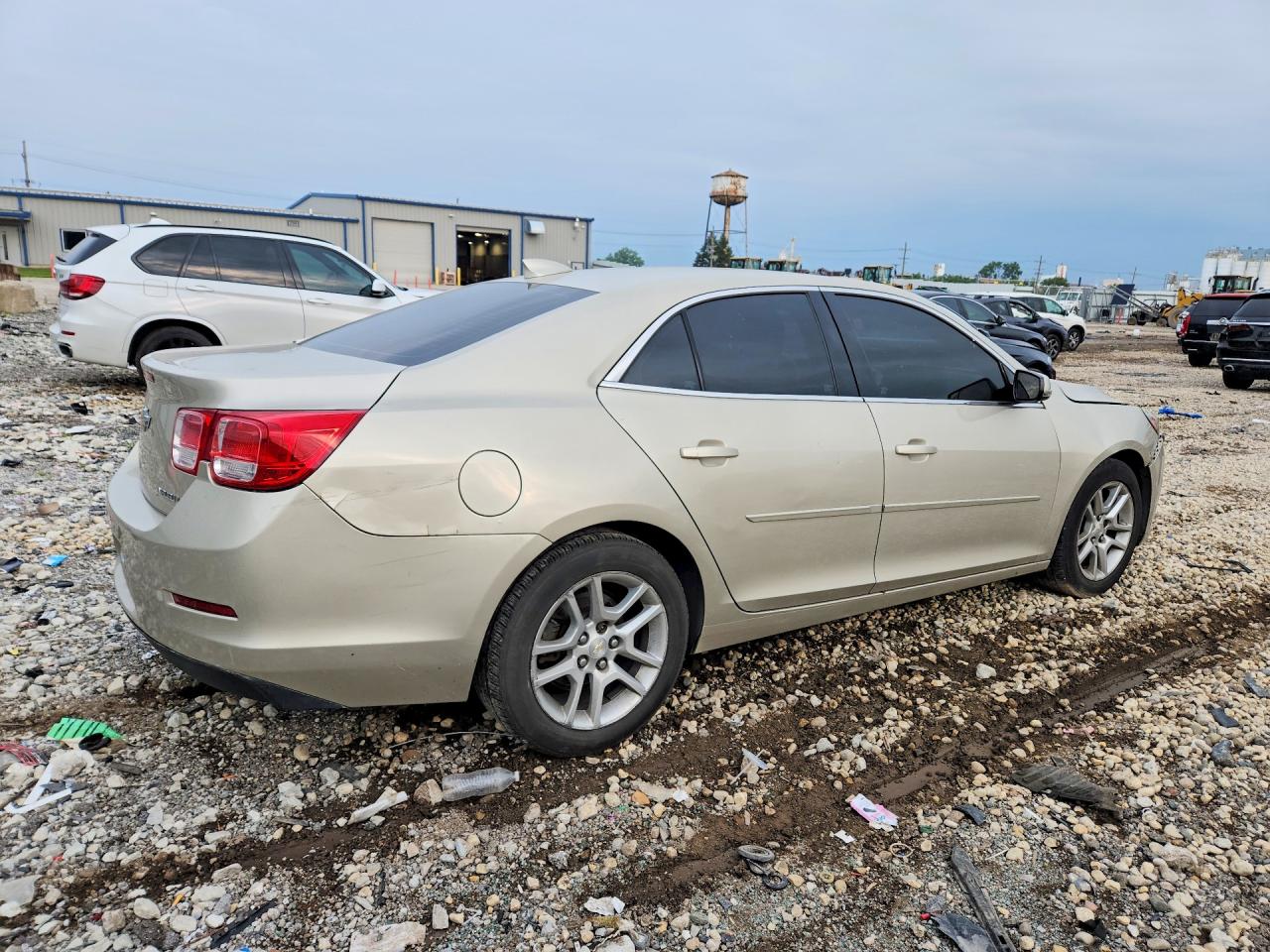 2015 Chevrolet Malibu 1lt Beige vin: 1G11C5SL4FF195924