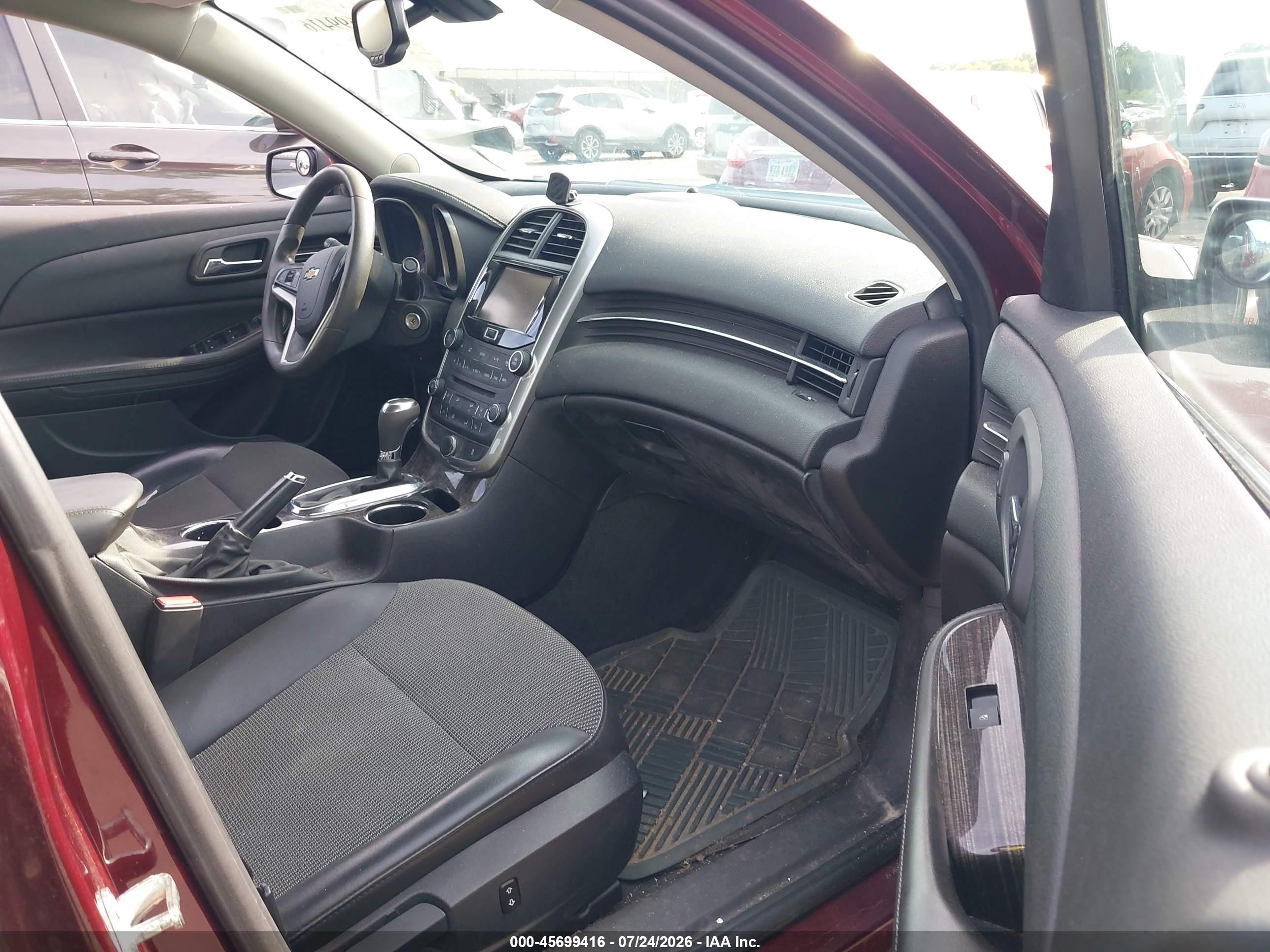 2015 Chevrolet Malibu 1lt Burgundy vin: 1G11C5SL4FF205447
