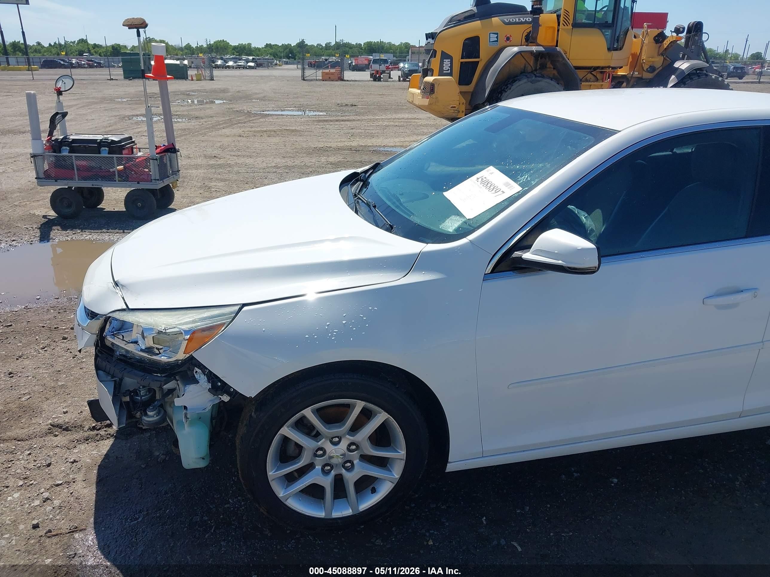 2015 Chevrolet Malibu 1lt White vin: 1G11C5SL4FF209126