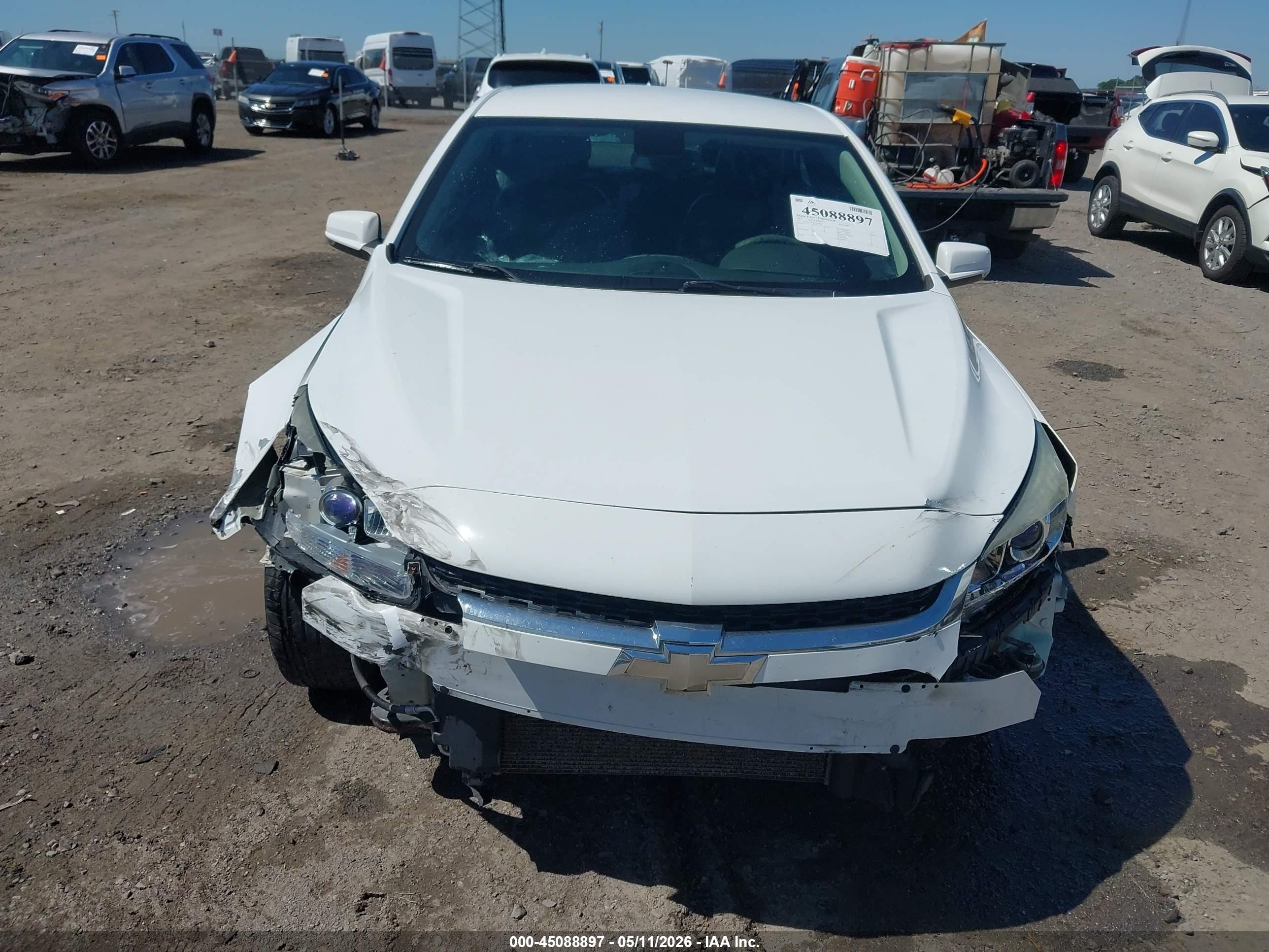 2015 Chevrolet Malibu 1lt White vin: 1G11C5SL4FF209126