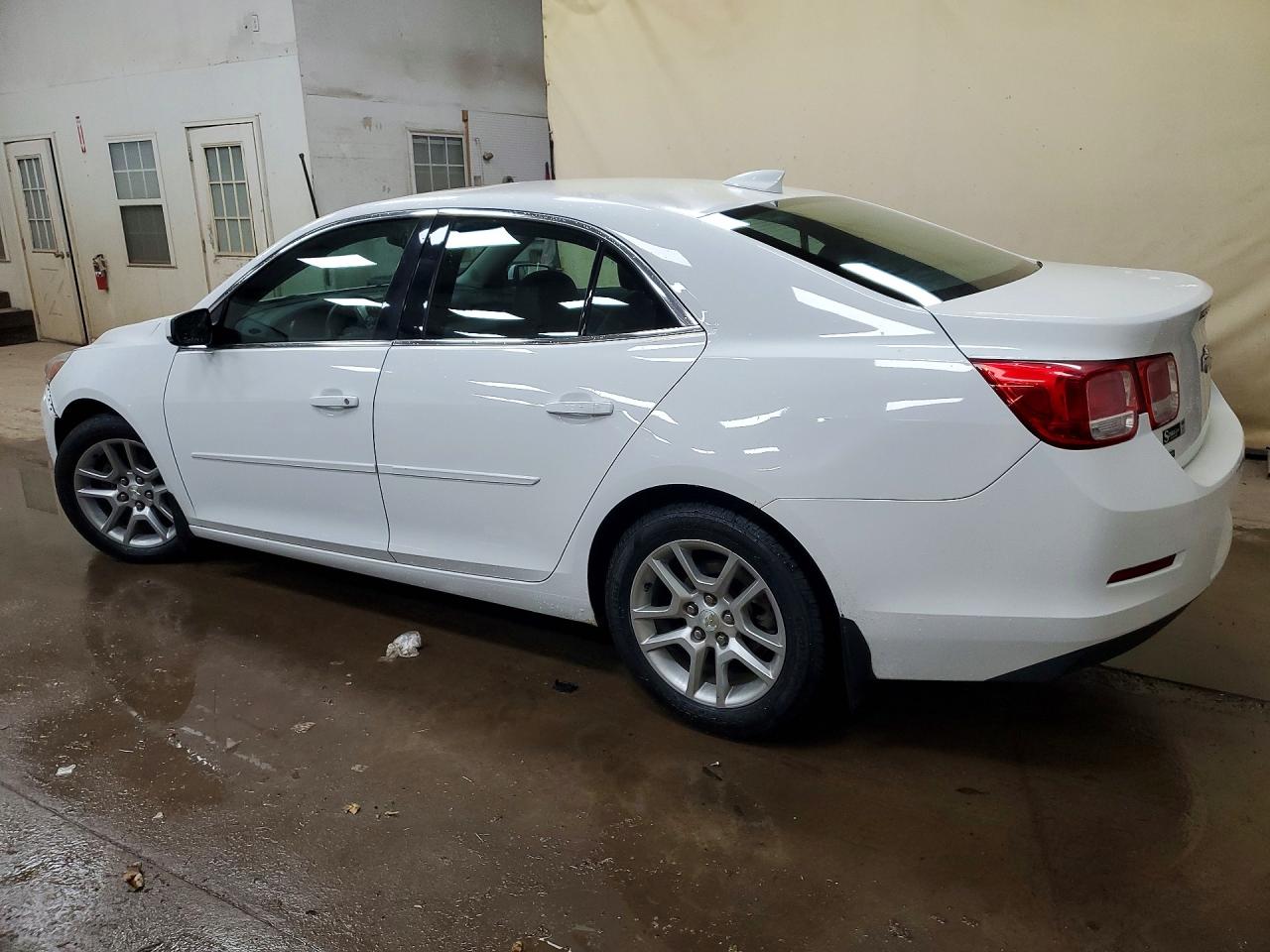 2015 Chevrolet Malibu 1lt Белый vin: 1G11C5SL4FF295814