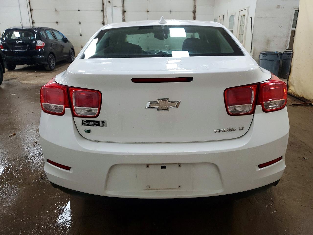 2015 Chevrolet Malibu 1lt Белый vin: 1G11C5SL4FF295814