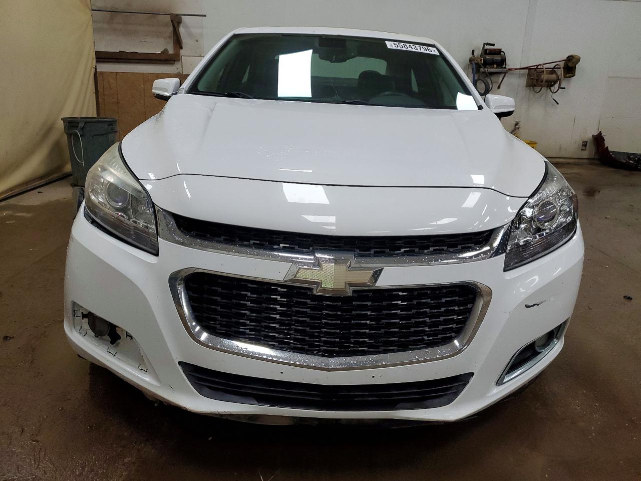 2015 Chevrolet Malibu 1lt Белый vin: 1G11C5SL4FF295814