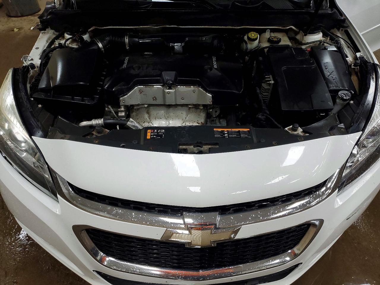 2015 Chevrolet Malibu 1lt Белый vin: 1G11C5SL4FF295814