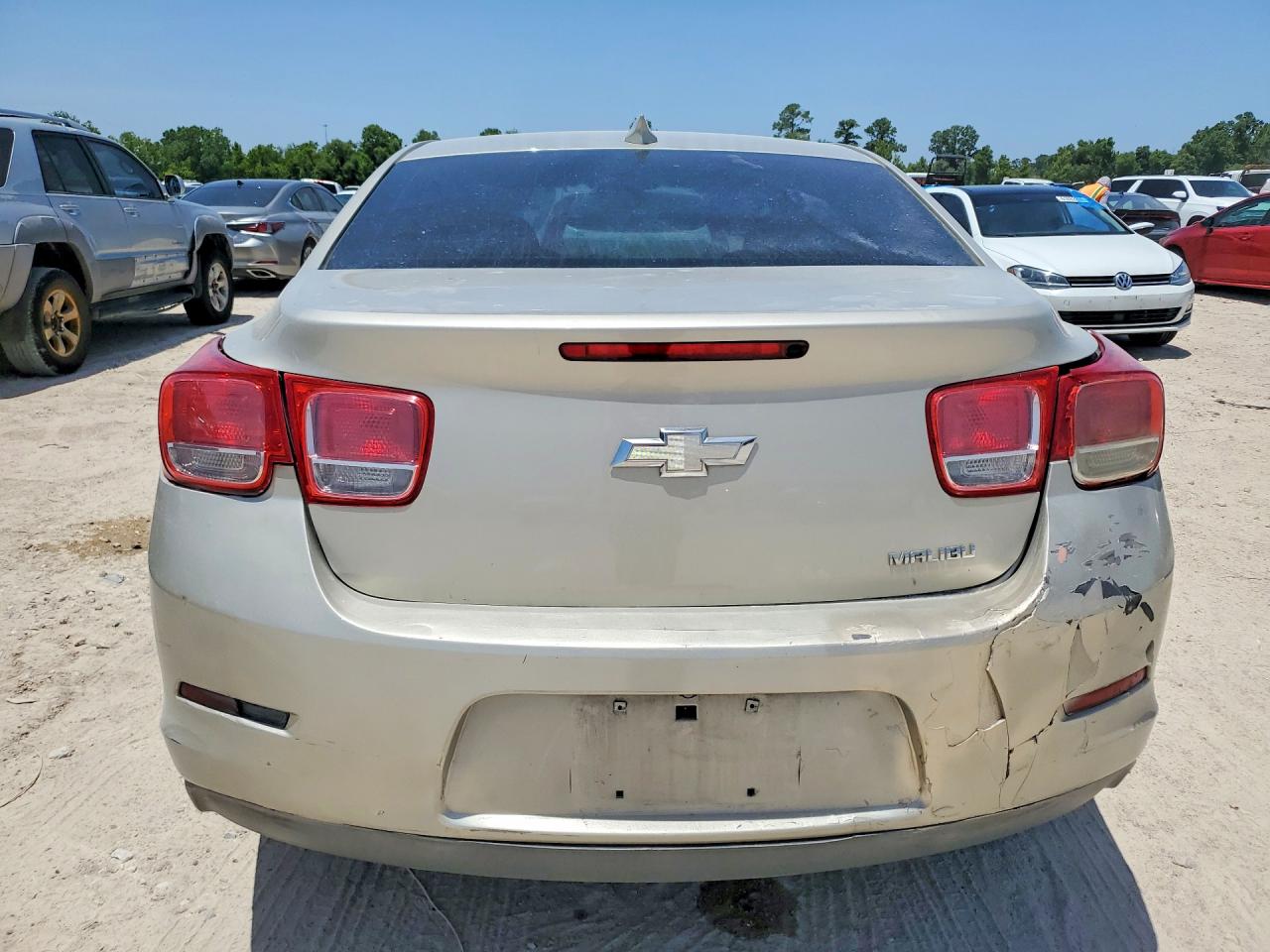 2015 Chevrolet Malibu 1lt Золотой vin: 1G11C5SL4FF309713