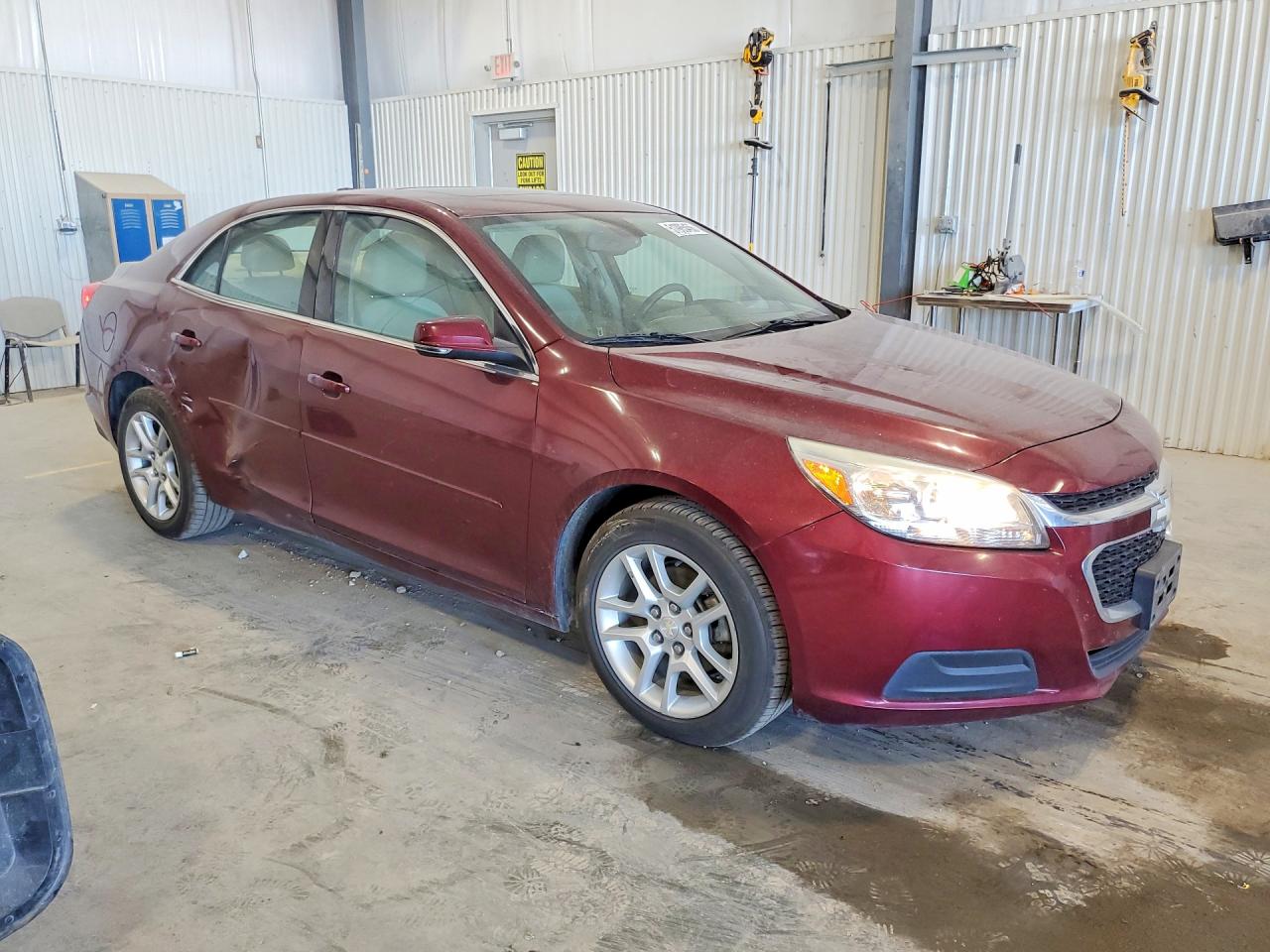 2015 Chevrolet Malibu 1lt Burgundy vin: 1G11C5SL4FF349810