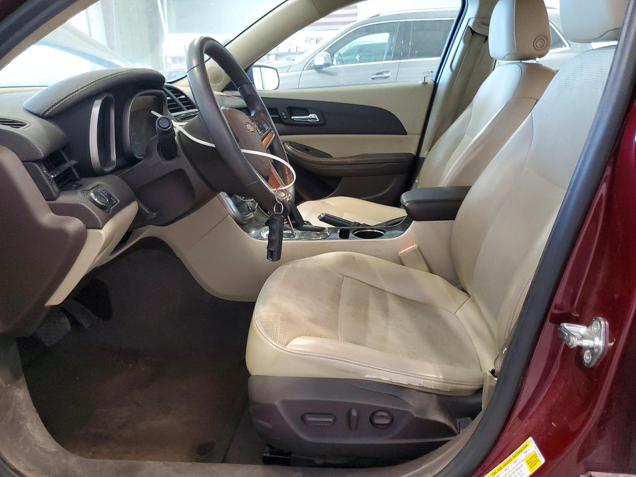 2015 Chevrolet Malibu 1lt Burgundy vin: 1G11C5SL4FF349810