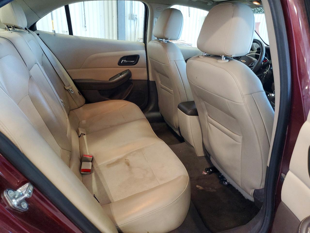 2015 Chevrolet Malibu 1lt Burgundy vin: 1G11C5SL4FF349810