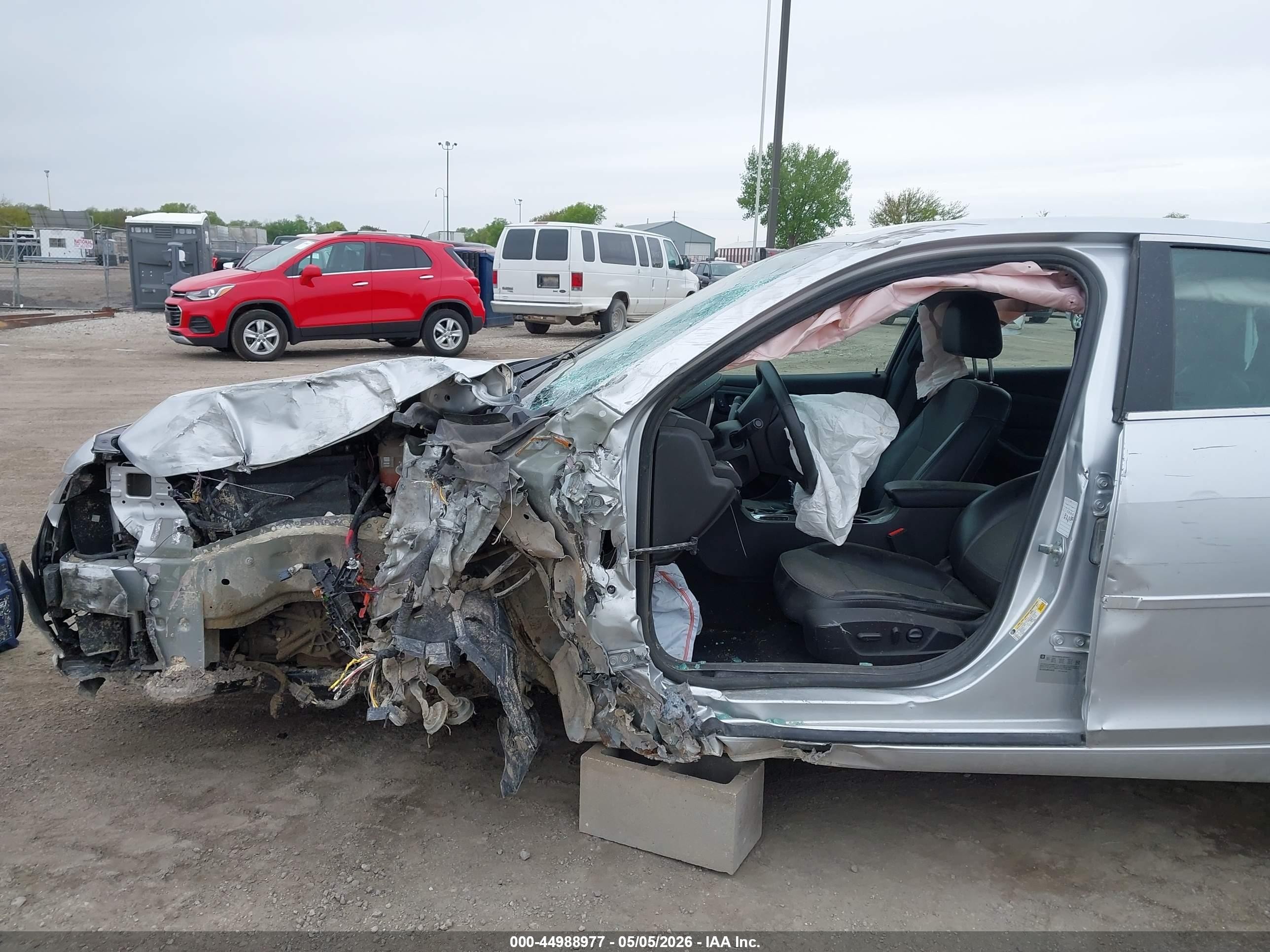 2015 Chevrolet Malibu 1lt Silver vin: 1G11C5SL4FU143169