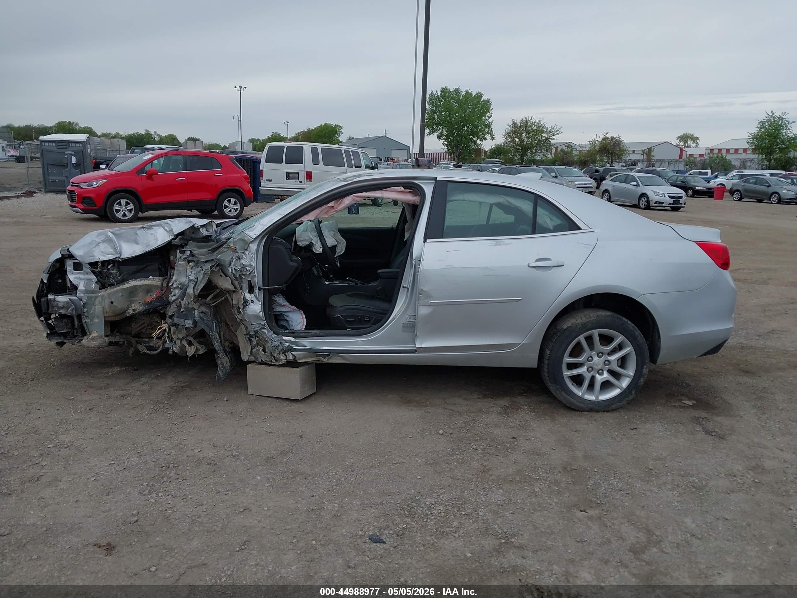 2015 Chevrolet Malibu 1lt Silver vin: 1G11C5SL4FU143169