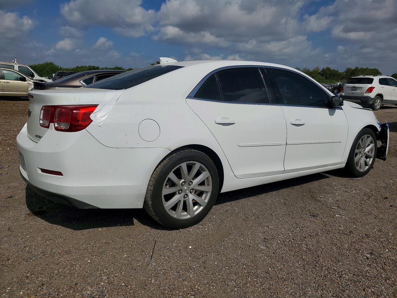 2015 Chevrolet Malibu 1lt White vin: 1G11C5SL4FU144323