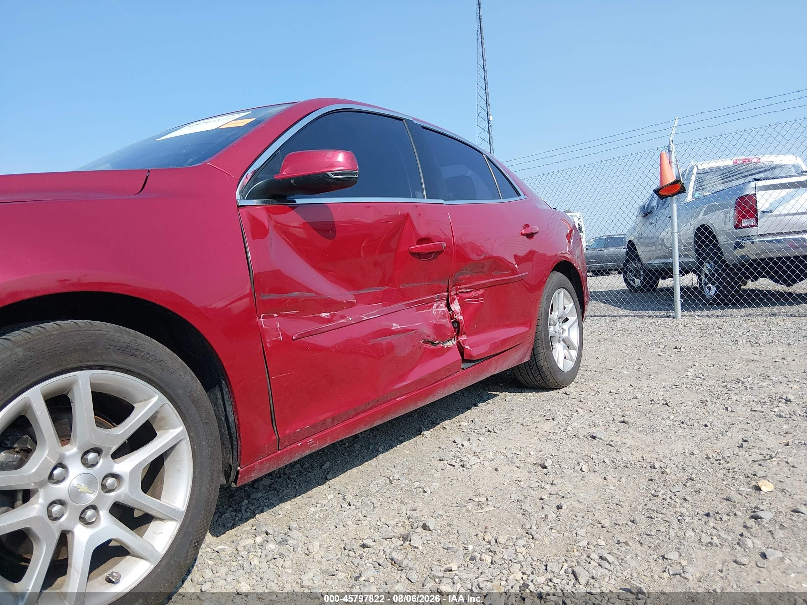 2014 Chevrolet Malibu 1lt Red vin: 1G11C5SL5EF209991