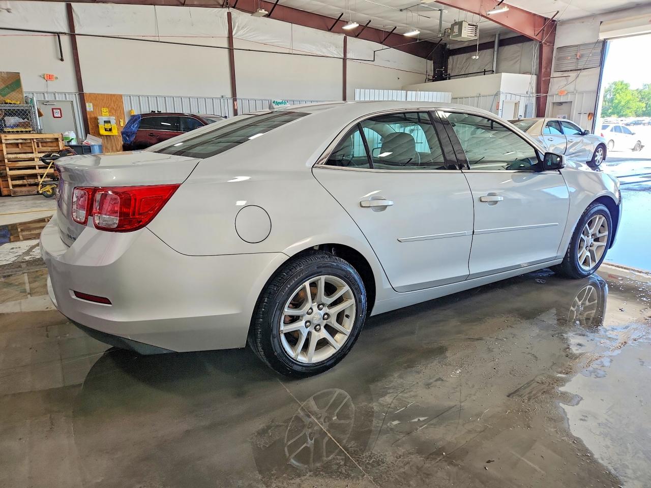 2014 Chevrolet Malibu 1lt Silver vin: 1G11C5SL5EF251139