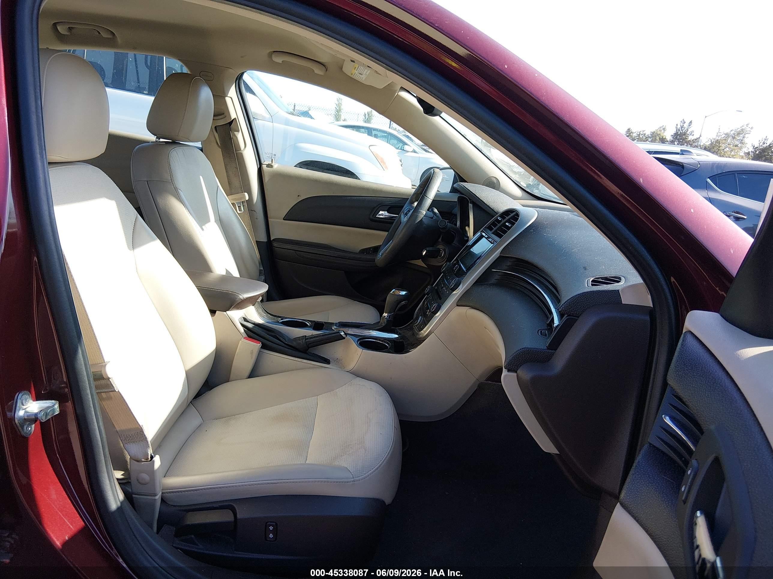 2015 Chevrolet Malibu 1lt Burgundy vin: 1G11C5SL5FF190764