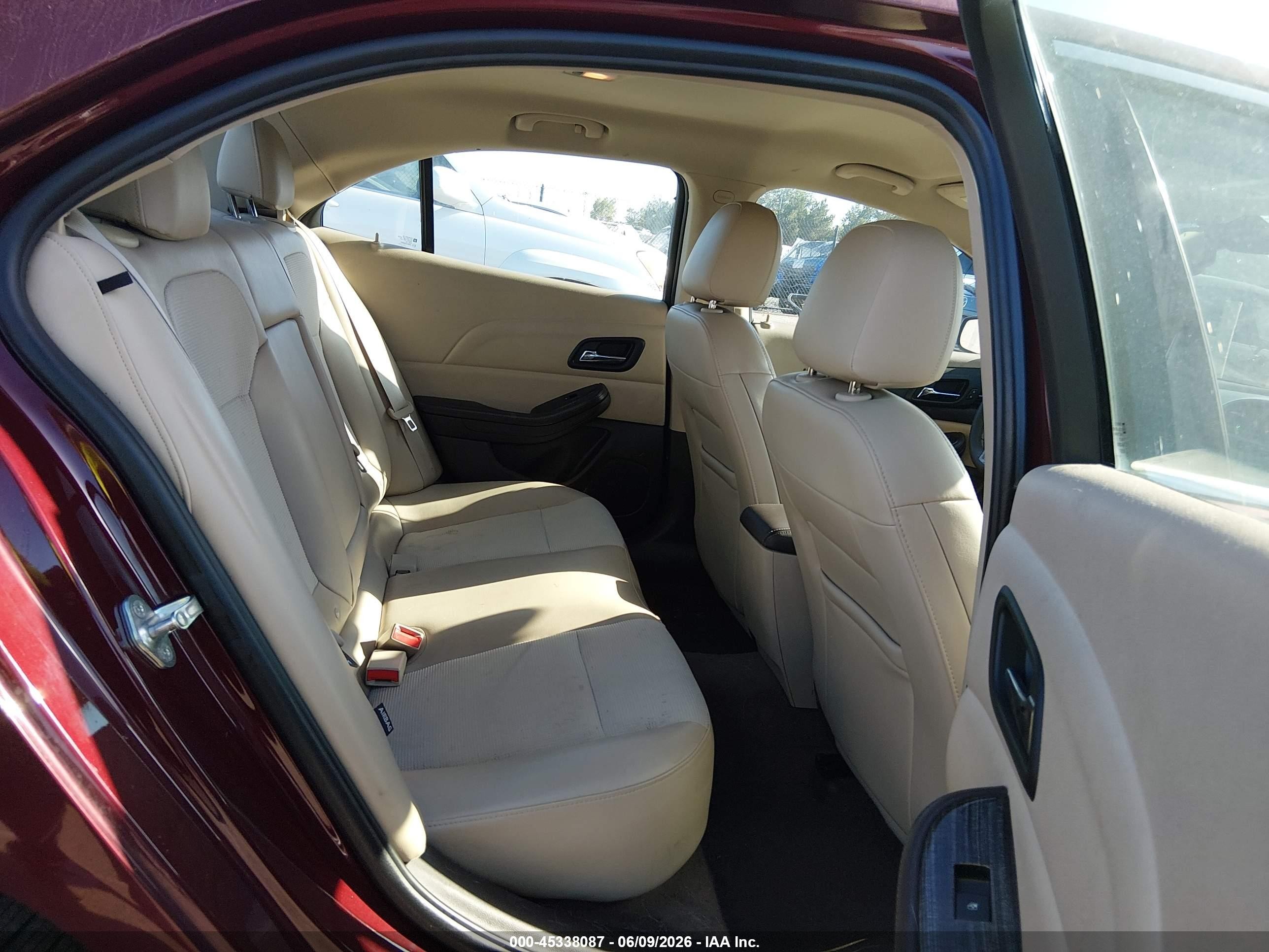 2015 Chevrolet Malibu 1lt Burgundy vin: 1G11C5SL5FF190764
