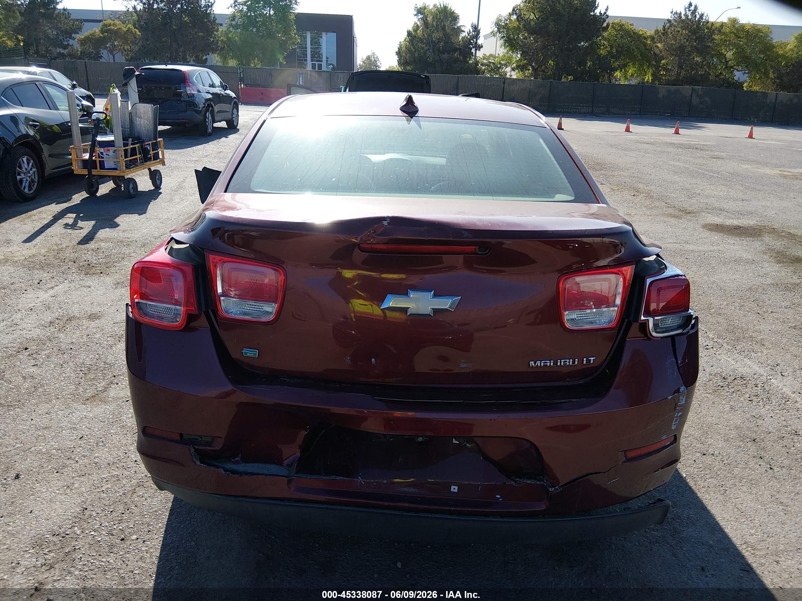 2015 Chevrolet Malibu 1lt Burgundy vin: 1G11C5SL5FF190764
