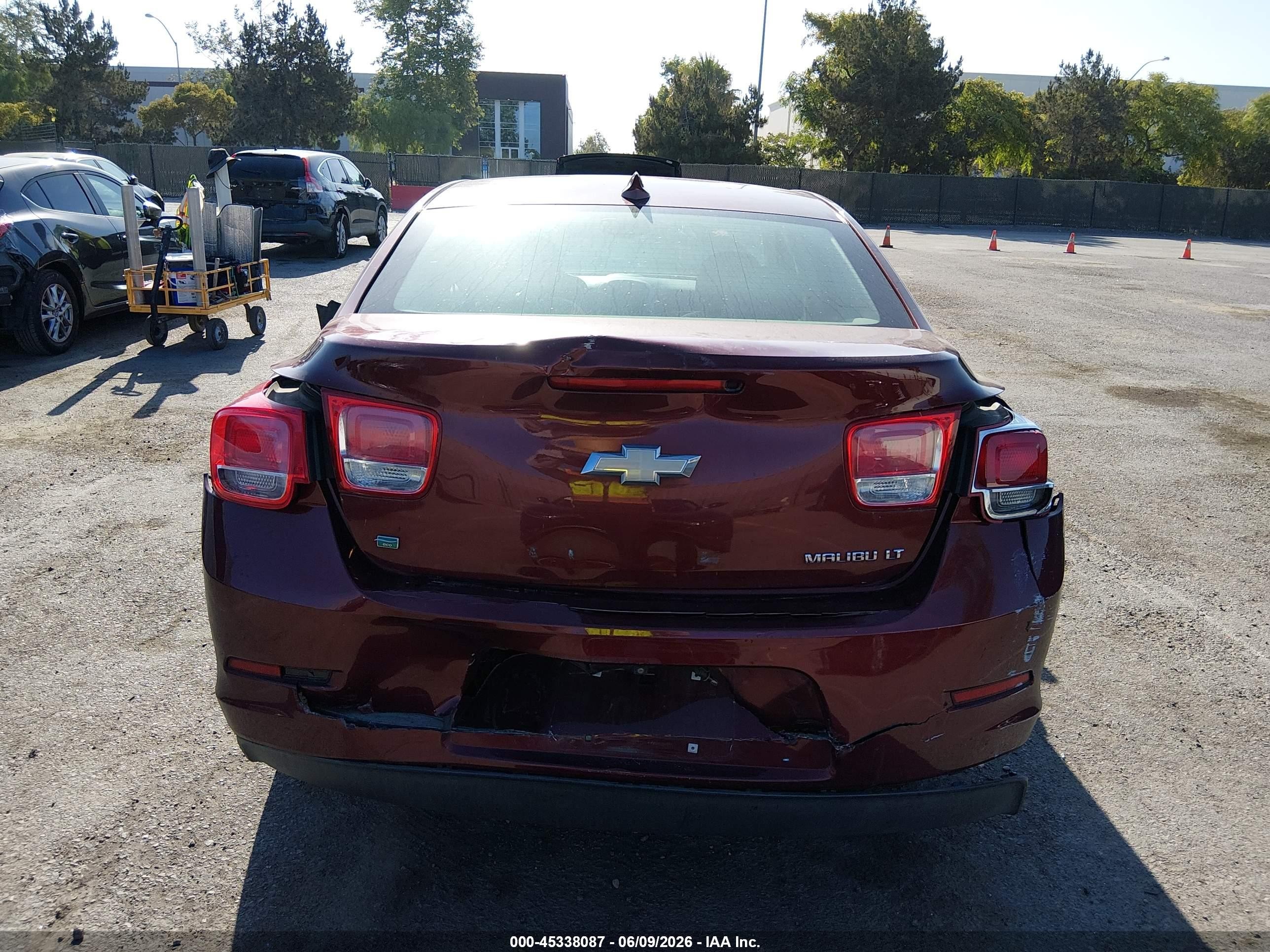 2015 Chevrolet Malibu 1lt Burgundy vin: 1G11C5SL5FF190764