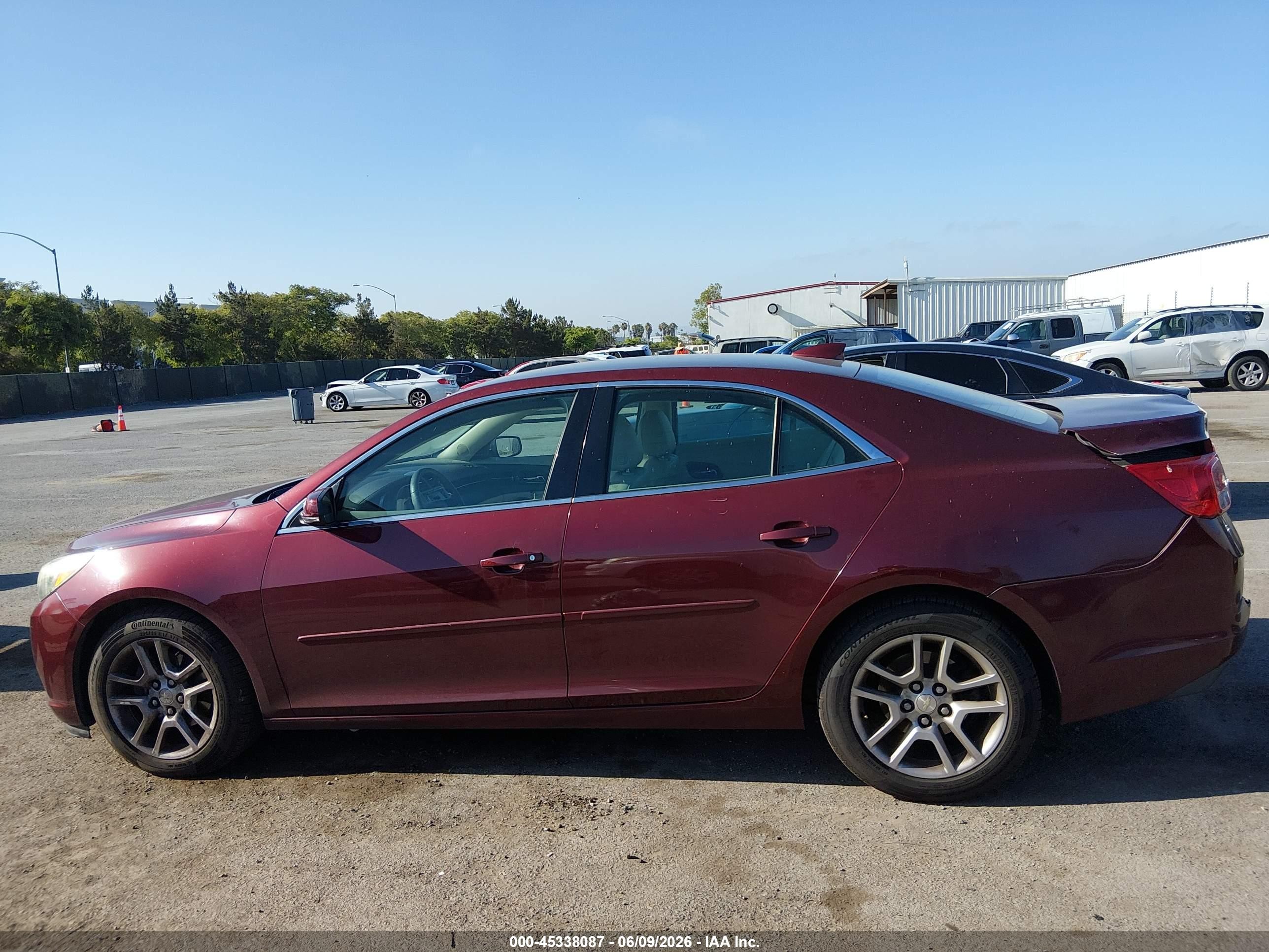 2015 Chevrolet Malibu 1lt Burgundy vin: 1G11C5SL5FF190764