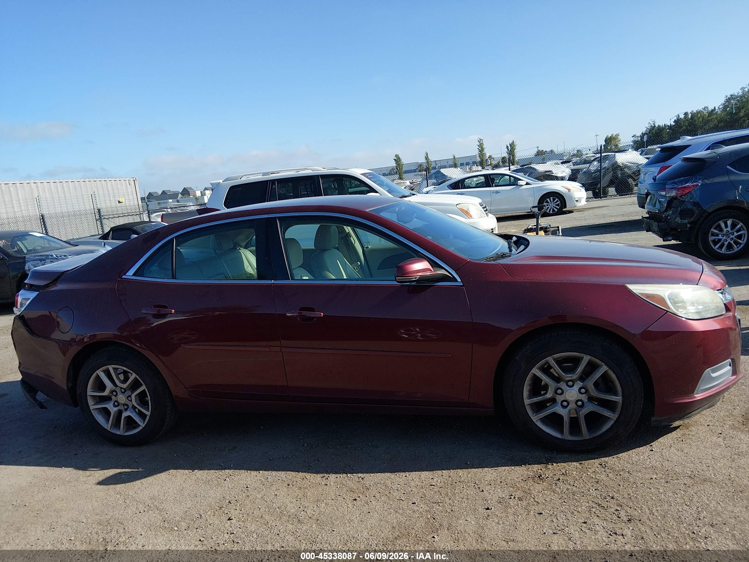 2015 Chevrolet Malibu 1lt Burgundy vin: 1G11C5SL5FF190764