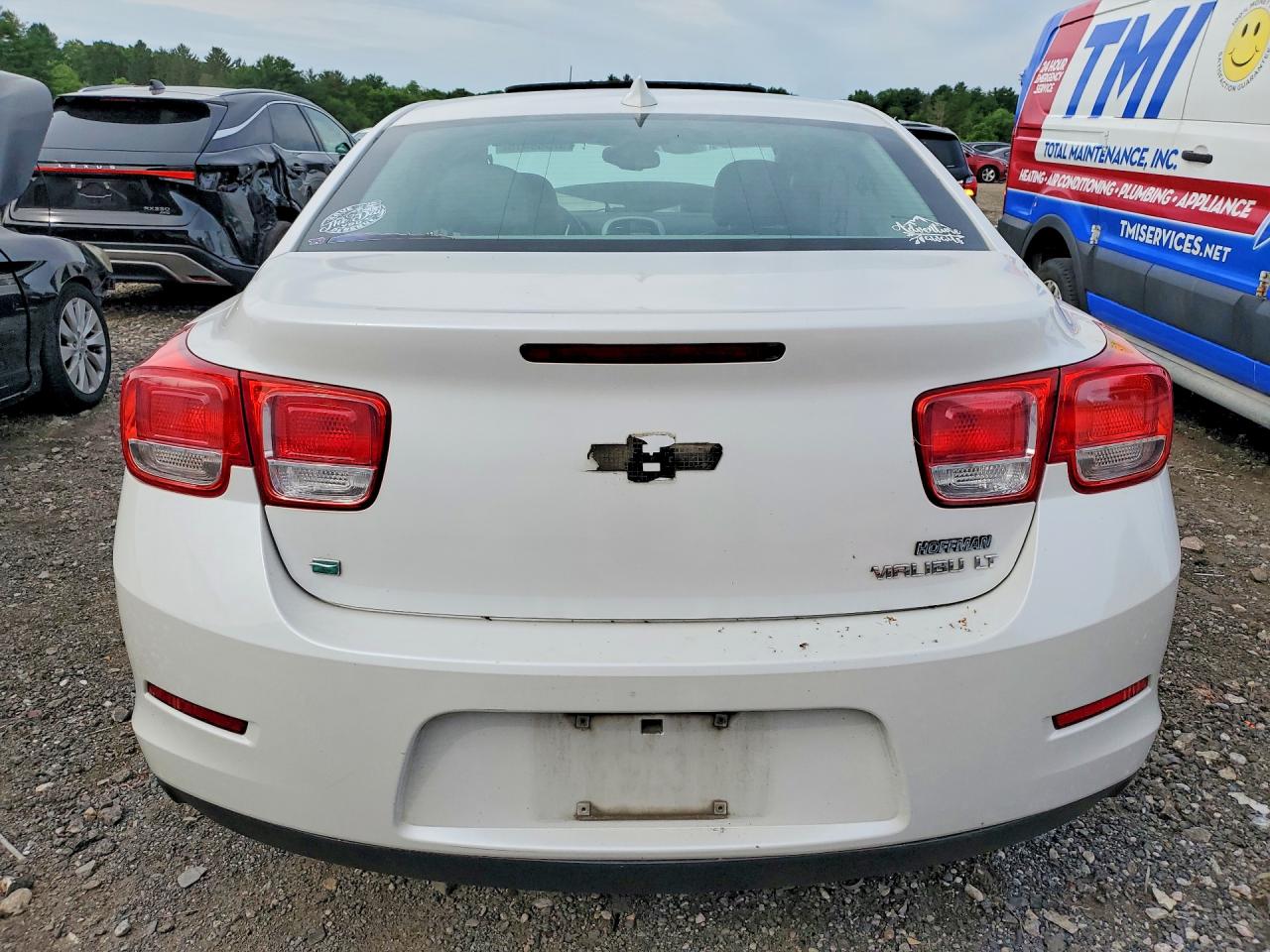 2015 Chevrolet Malibu 1lt White vin: 1G11C5SL5FF193535