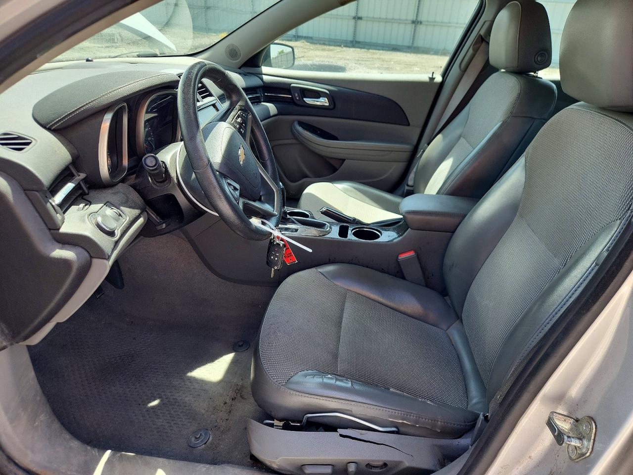 2015 Chevrolet Malibu 1lt Silver vin: 1G11C5SL5FF232303