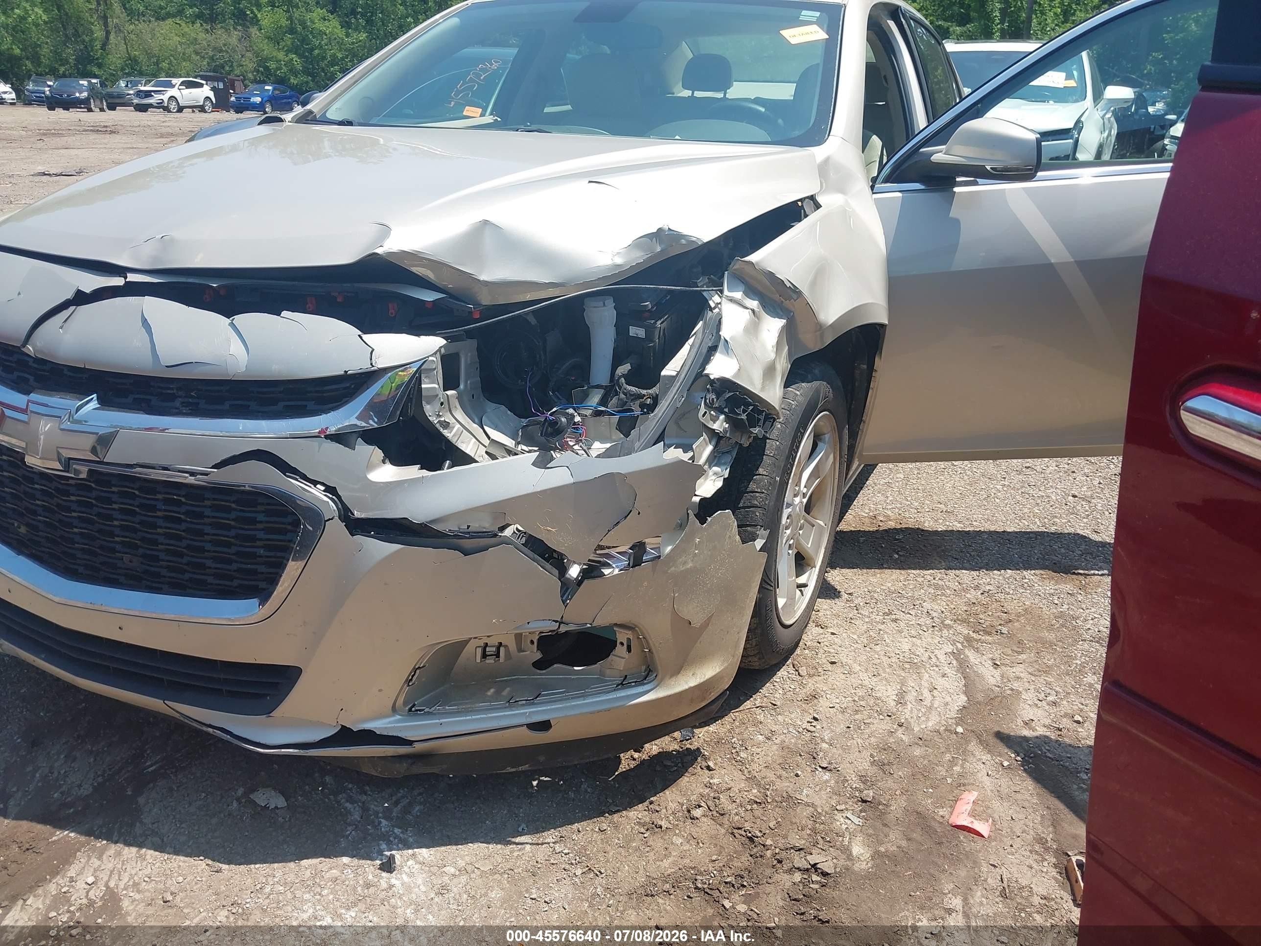 2015 Chevrolet Malibu 1lt Champagne vin: 1G11C5SL5FF265480