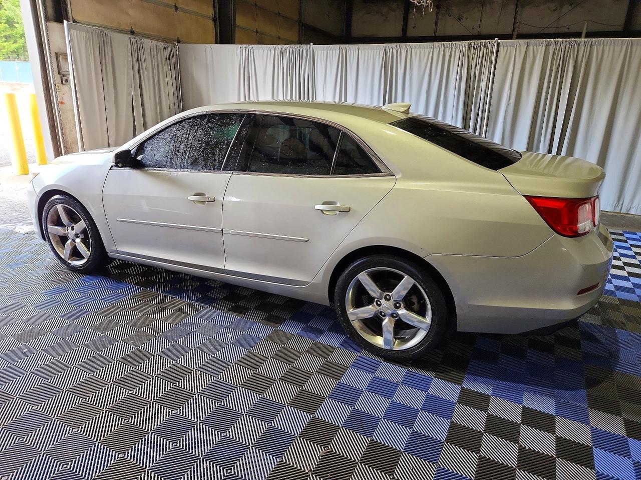 2015 Chevrolet Malibu 1lt Tan vin: 1G11C5SL5FF270260