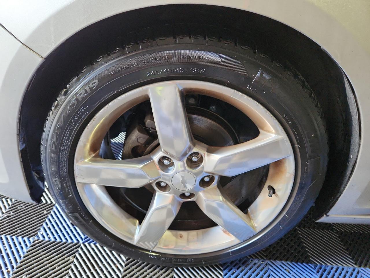 2015 Chevrolet Malibu 1lt Tan vin: 1G11C5SL5FF270260 Damage: Left Rear Wheel, Curb Rash, > 12 Inches