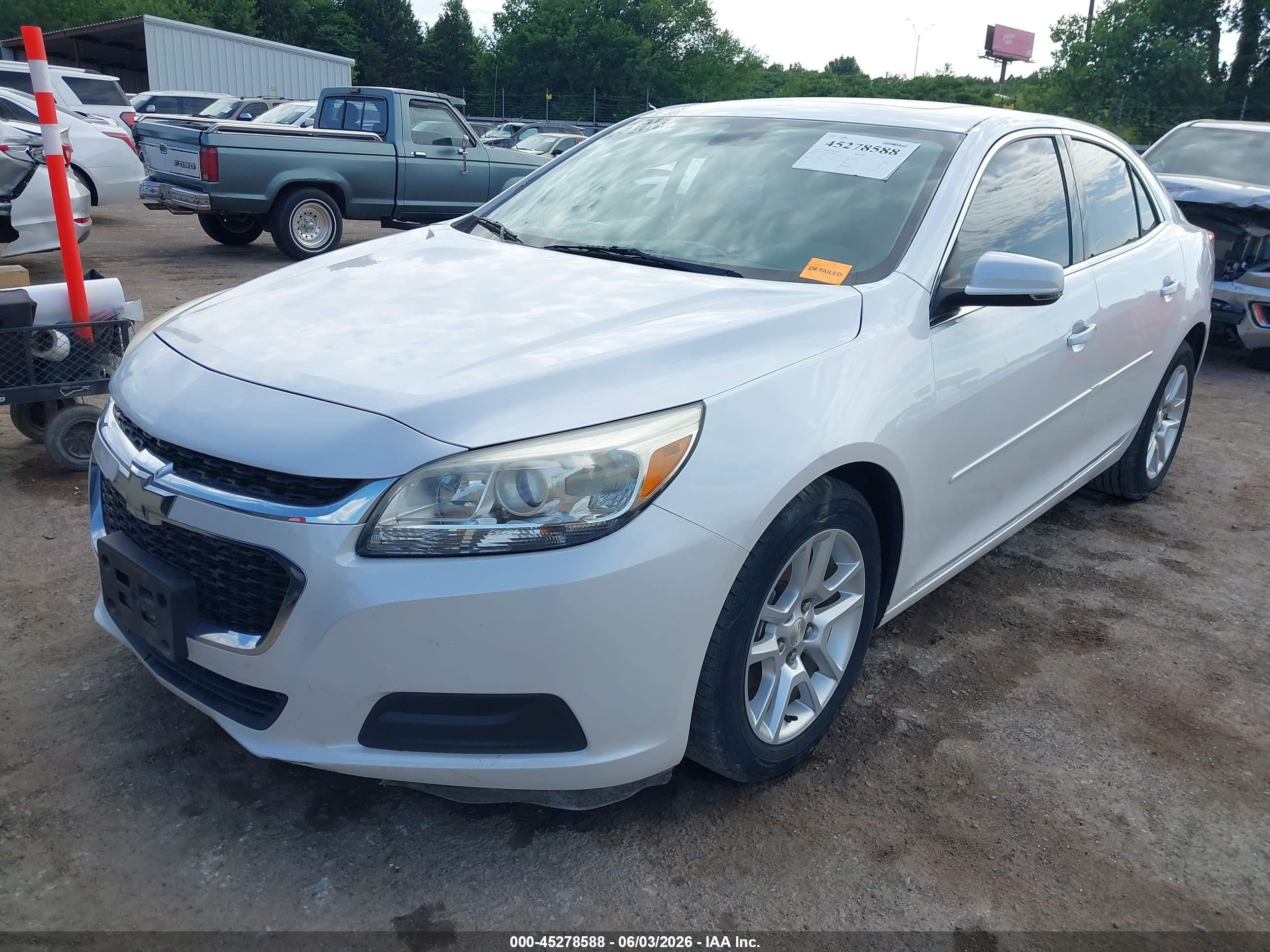 2015 Chevrolet Malibu 1lt White vin: 1G11C5SL5FF348861