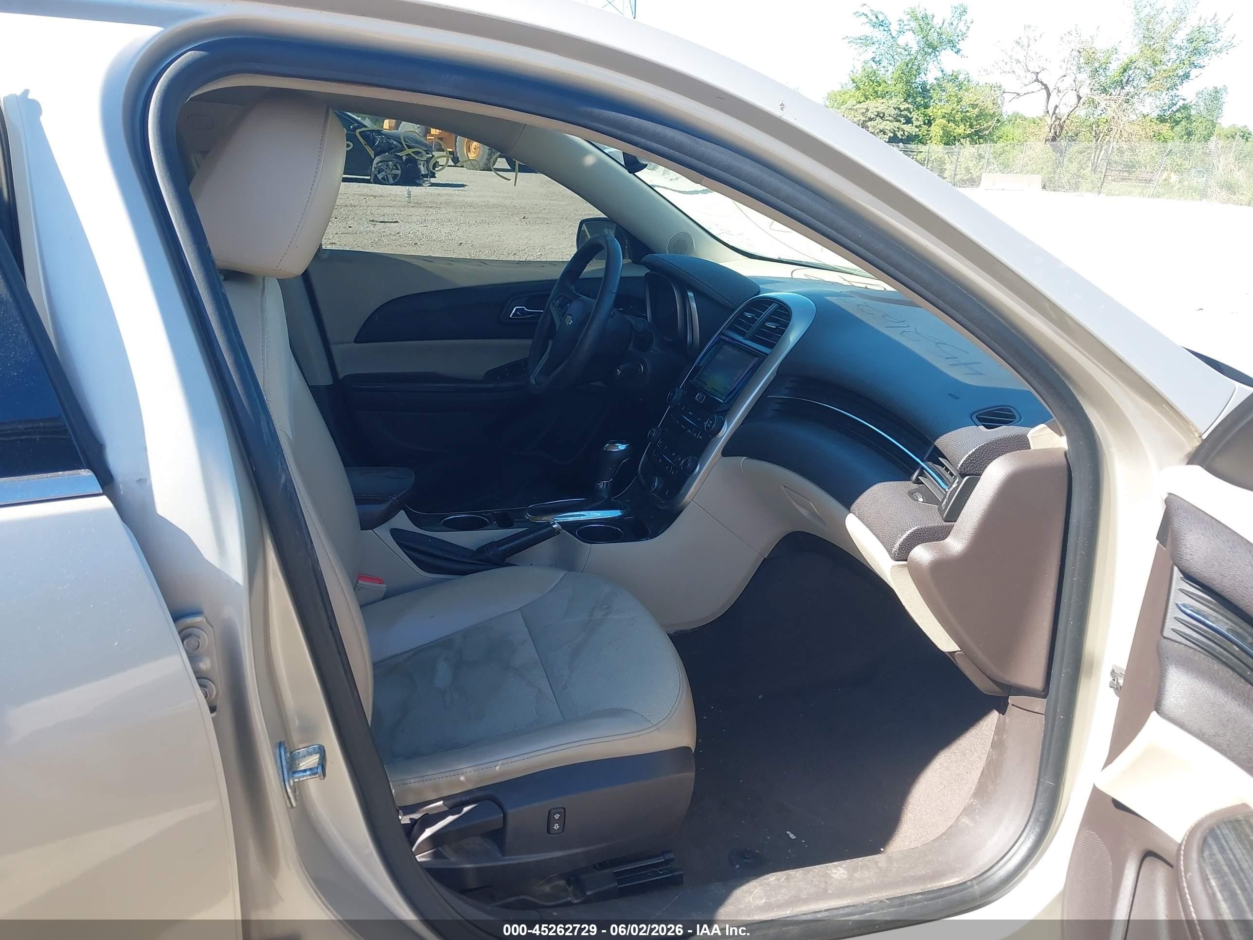 2014 Chevrolet Malibu 1lt Желто-коричневый vin: 1G11C5SL6EF143712