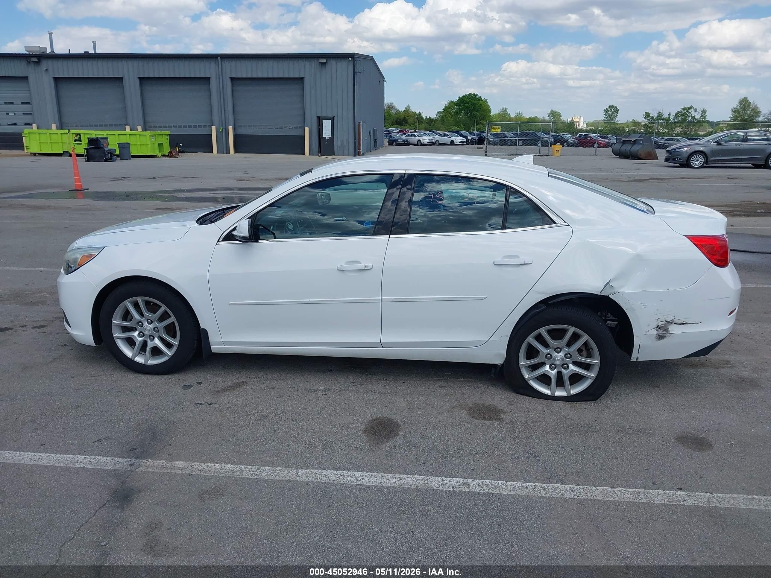 2014 Chevrolet Malibu 1lt Белый vin: 1G11C5SL6EF237900