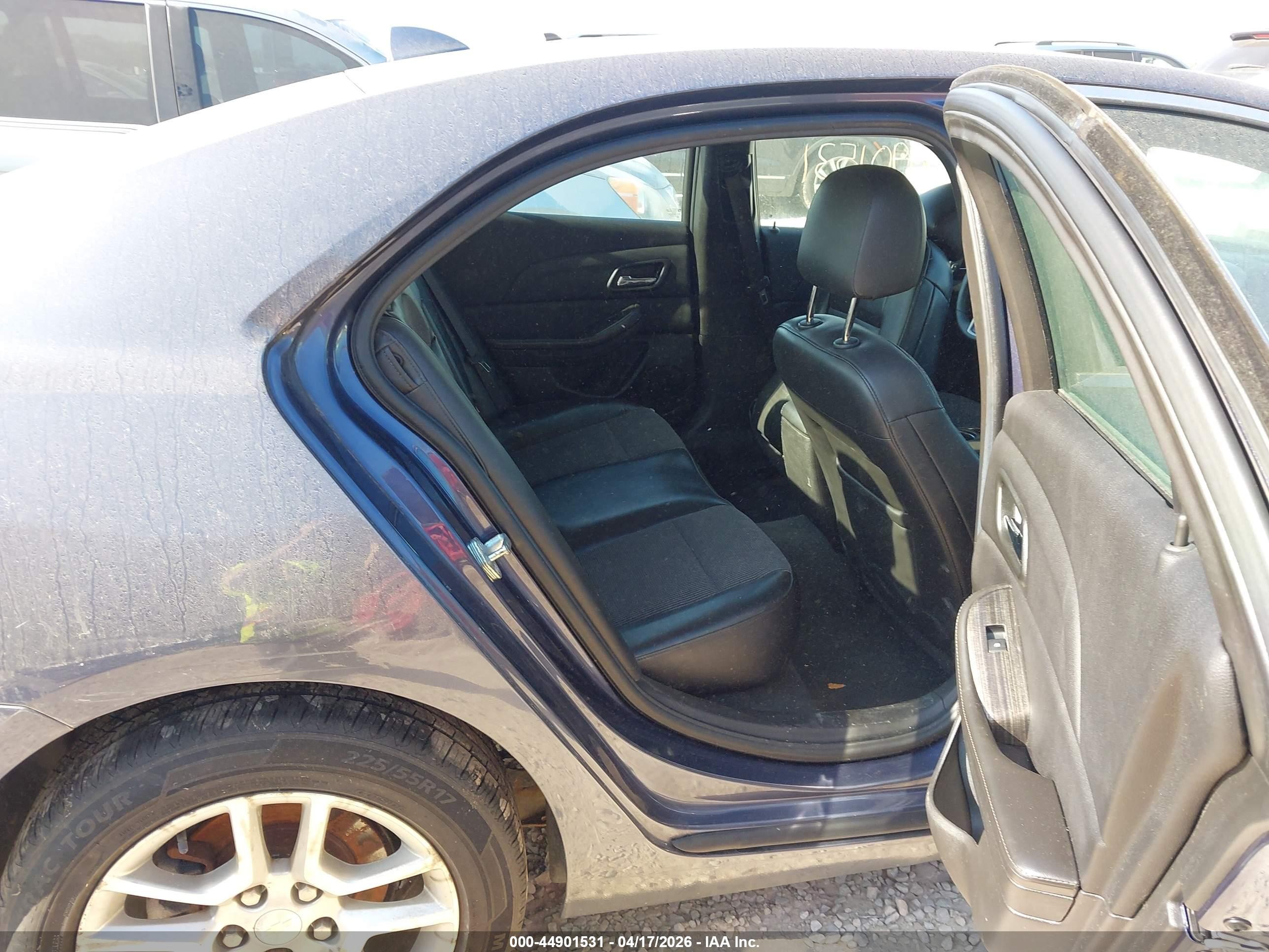 2014 Chevrolet Malibu 1lt Синий vin: 1G11C5SL6EF271349