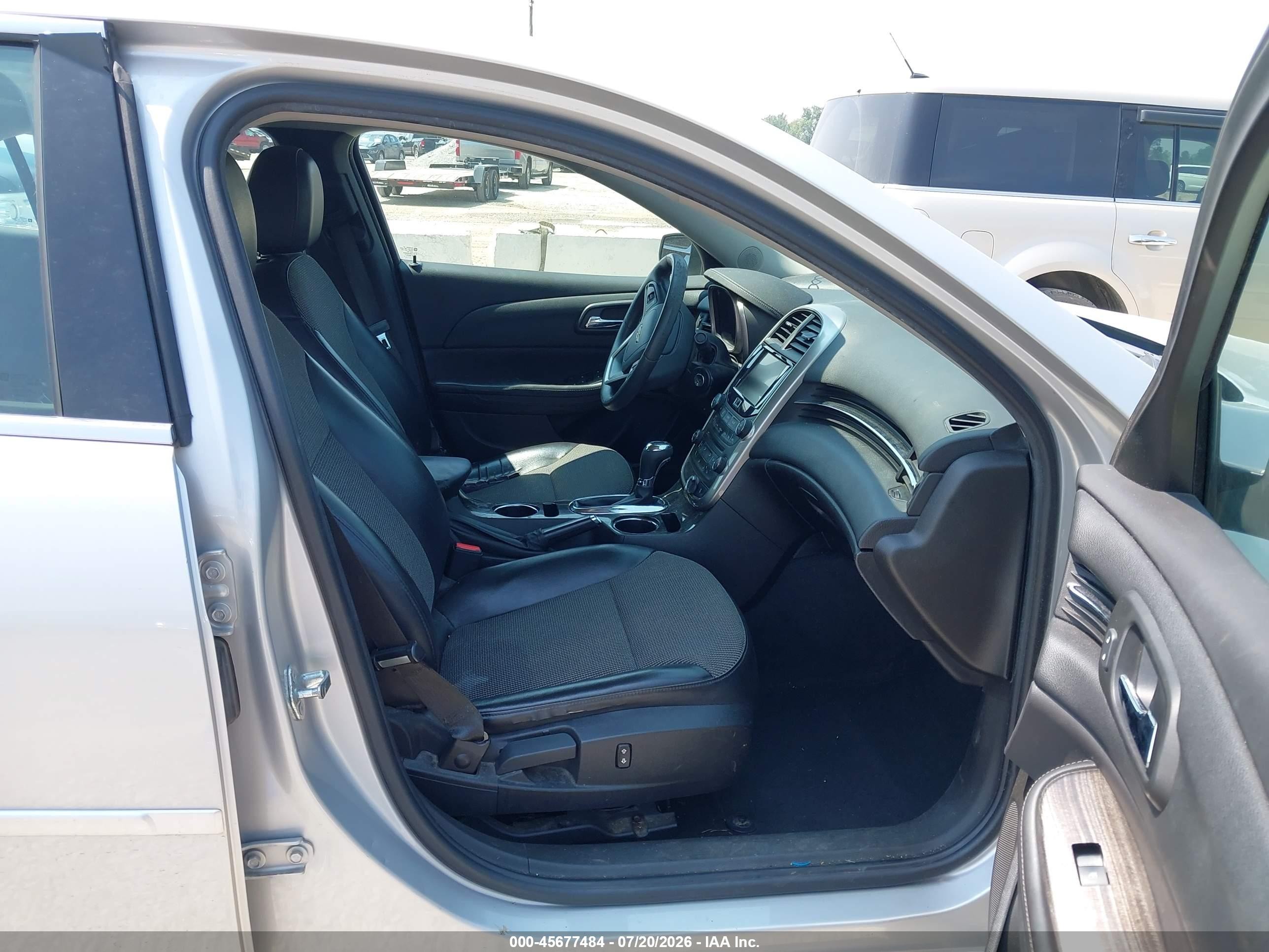 2014 Chevrolet Malibu 1lt Silver vin: 1G11C5SL6EF271688