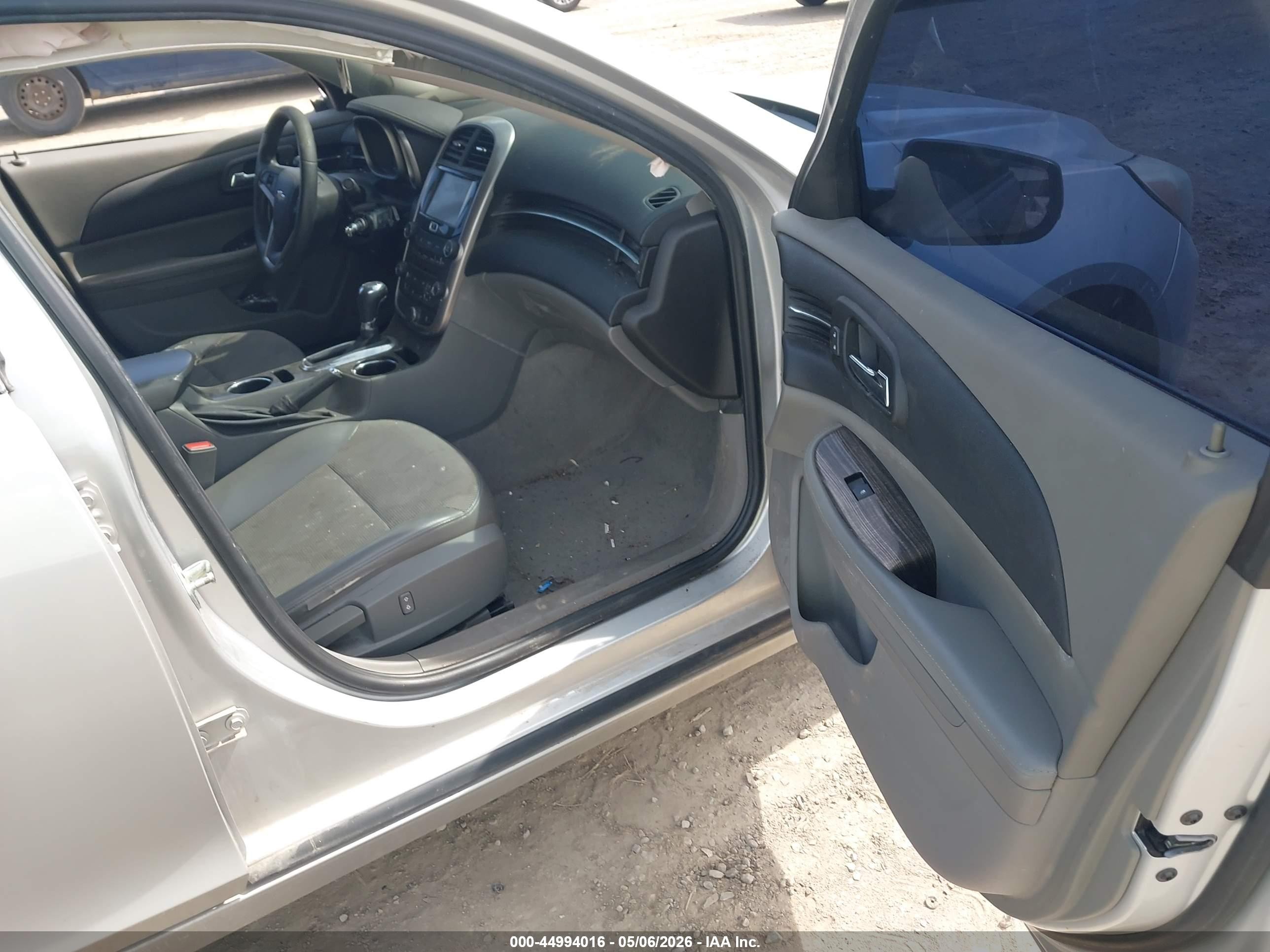 2015 Chevrolet Malibu 1lt Silver vin: 1G11C5SL6FF105138