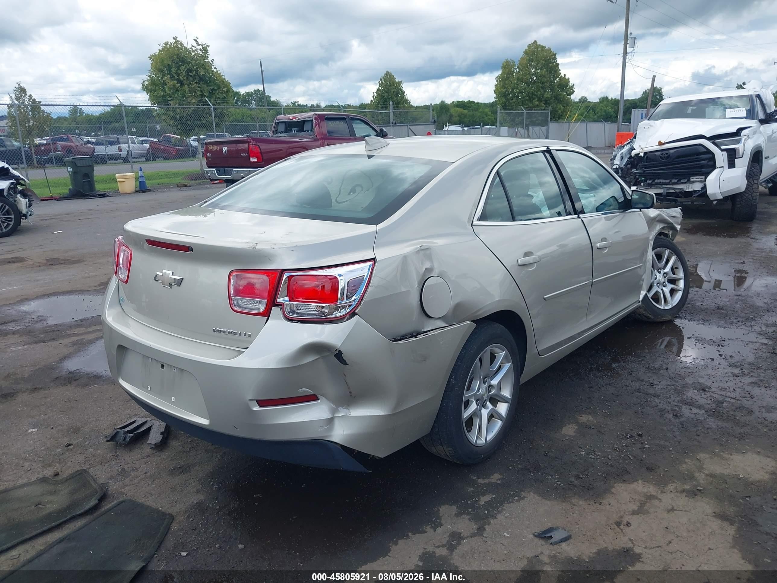 2015 Chevrolet Malibu 1lt Gold vin: 1G11C5SL6FF125339