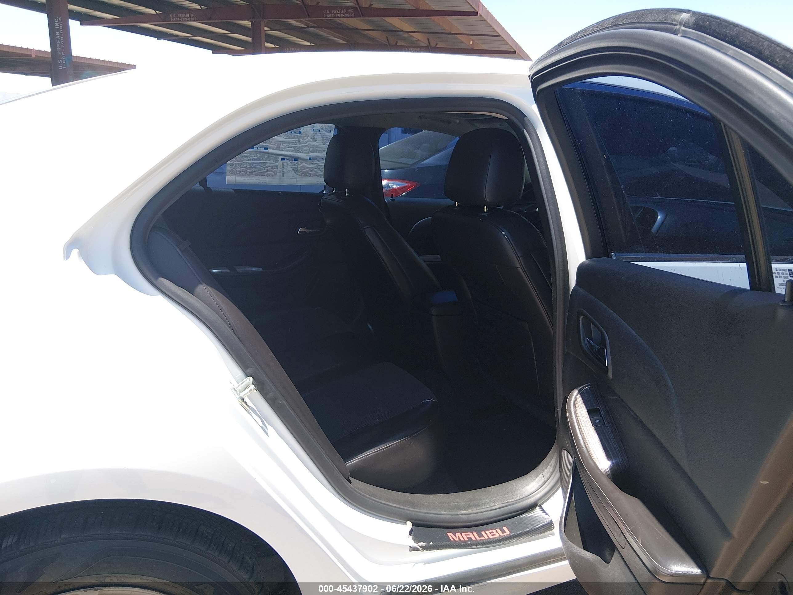 2015 Chevrolet Malibu 1lt White vin: 1G11C5SL6FF208284