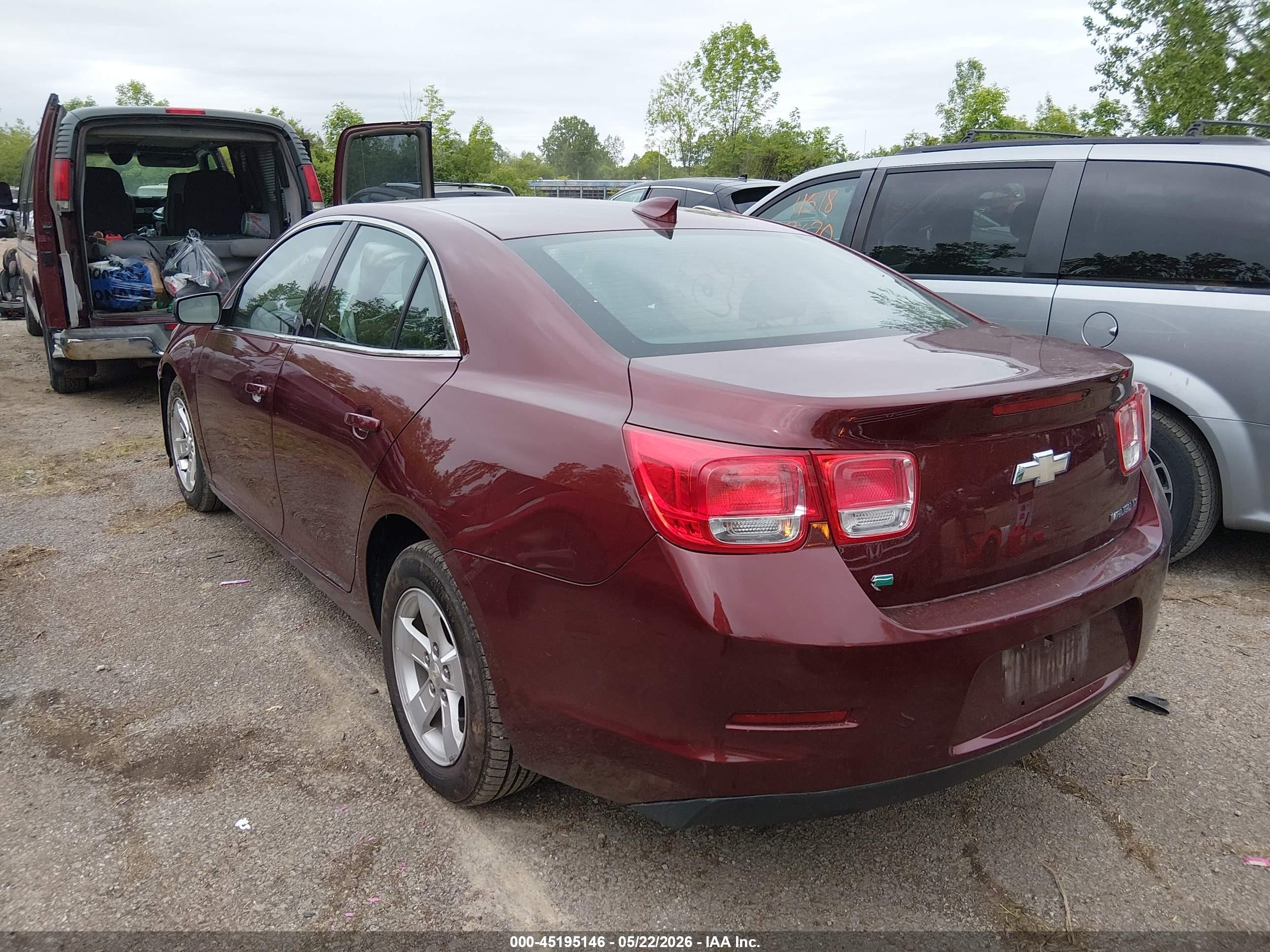 2015 Chevrolet Malibu 1lt Maroon vin: 1G11C5SL6FF220581