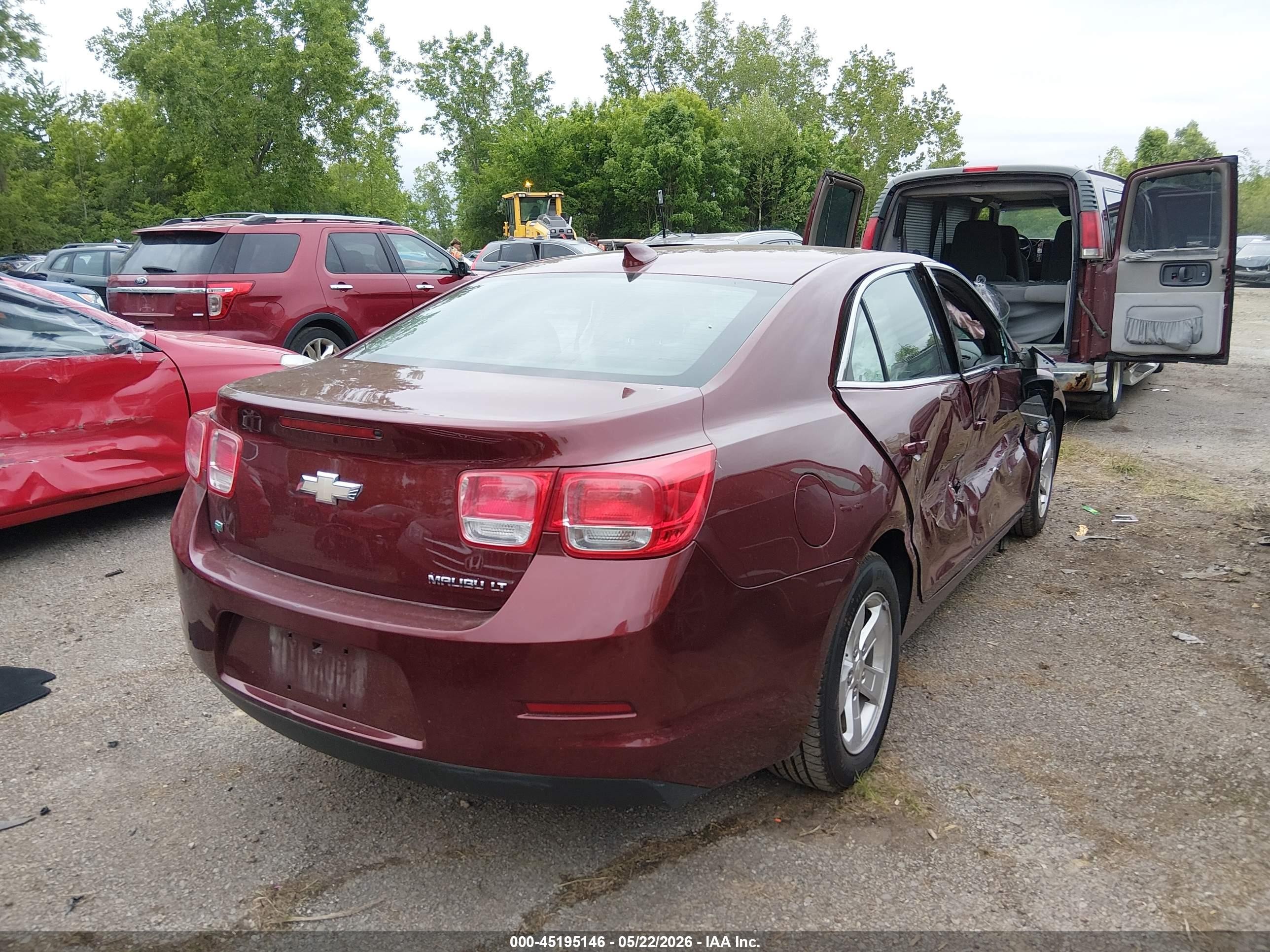 2015 Chevrolet Malibu 1lt Maroon vin: 1G11C5SL6FF220581