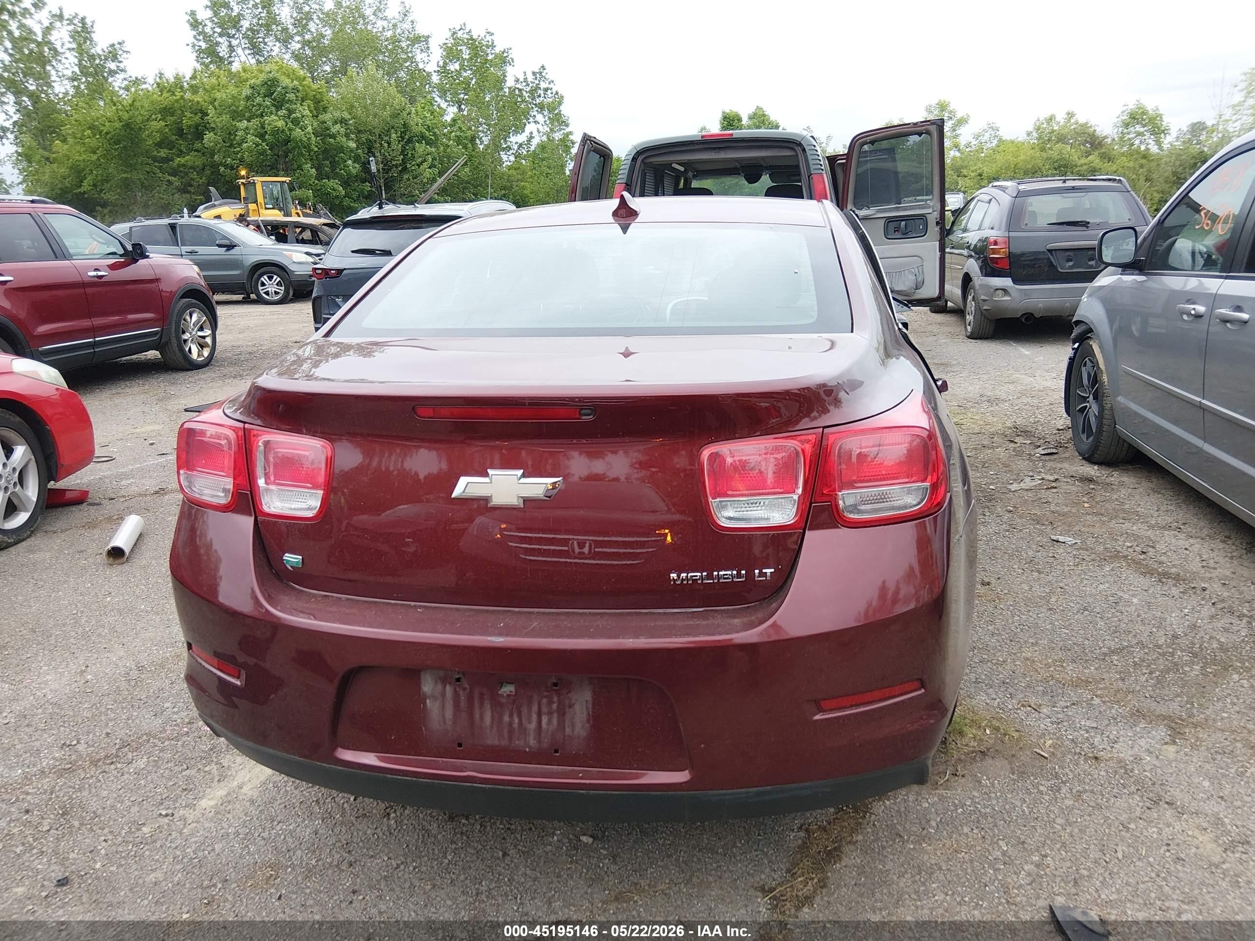 2015 Chevrolet Malibu 1lt Maroon vin: 1G11C5SL6FF220581