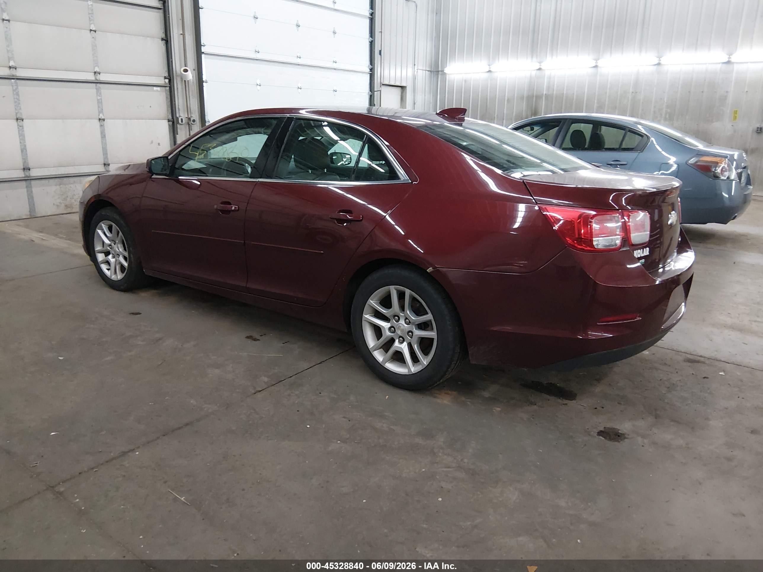 2015 Chevrolet Malibu 1lt Красный vin: 1G11C5SL6FF261910