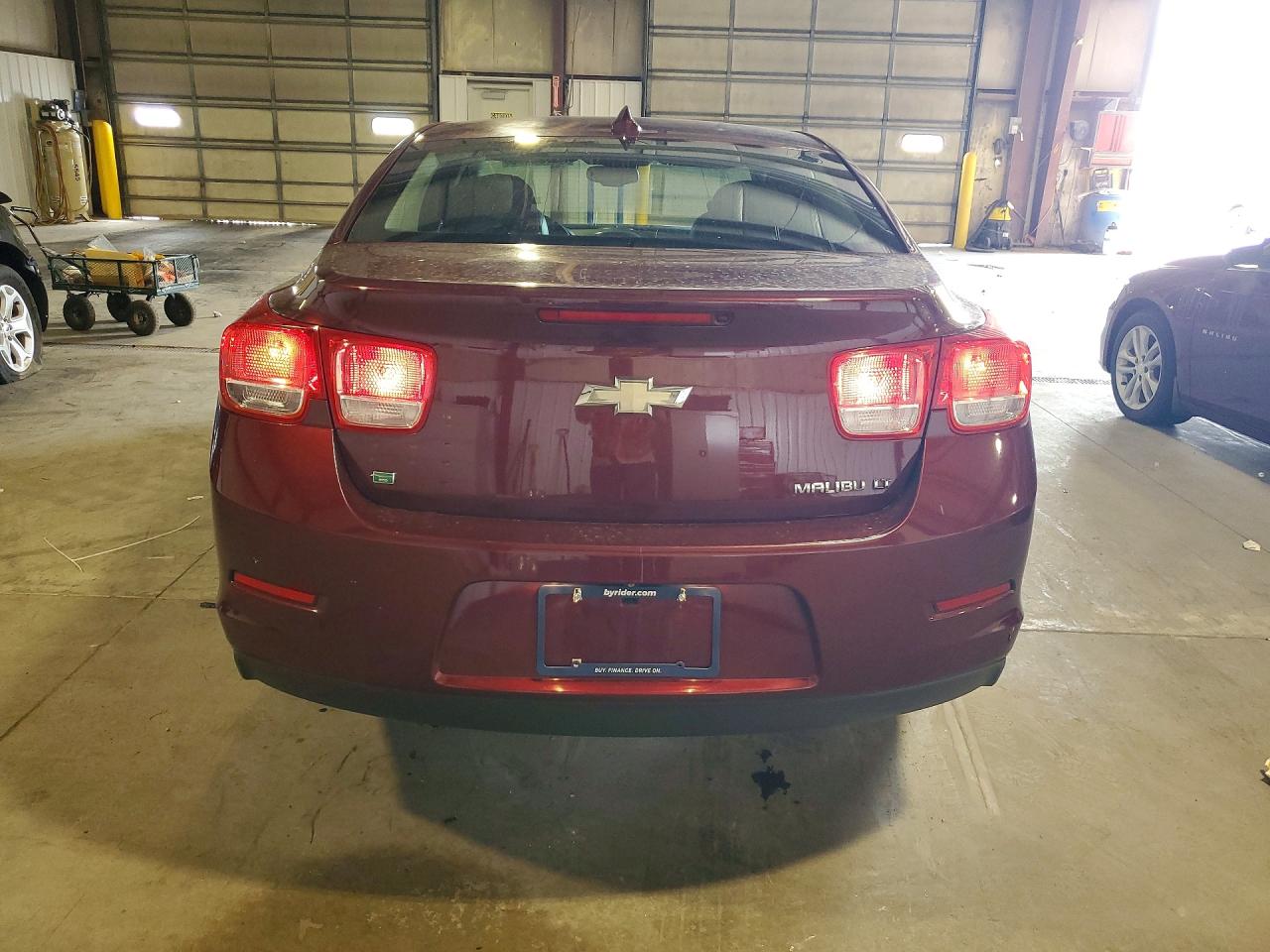 2015 Chevrolet Malibu 1lt Burgundy vin: 1G11C5SL6FF346665