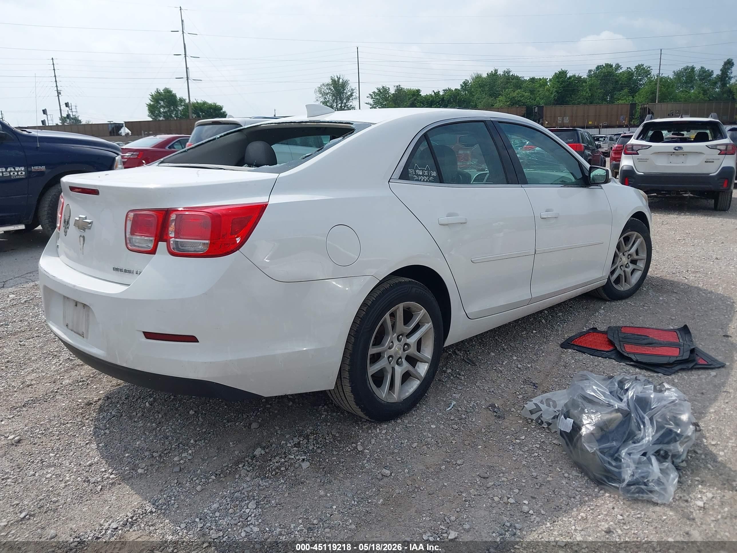 2015 Chevrolet Malibu 1lt White vin: 1G11C5SL6FU126681