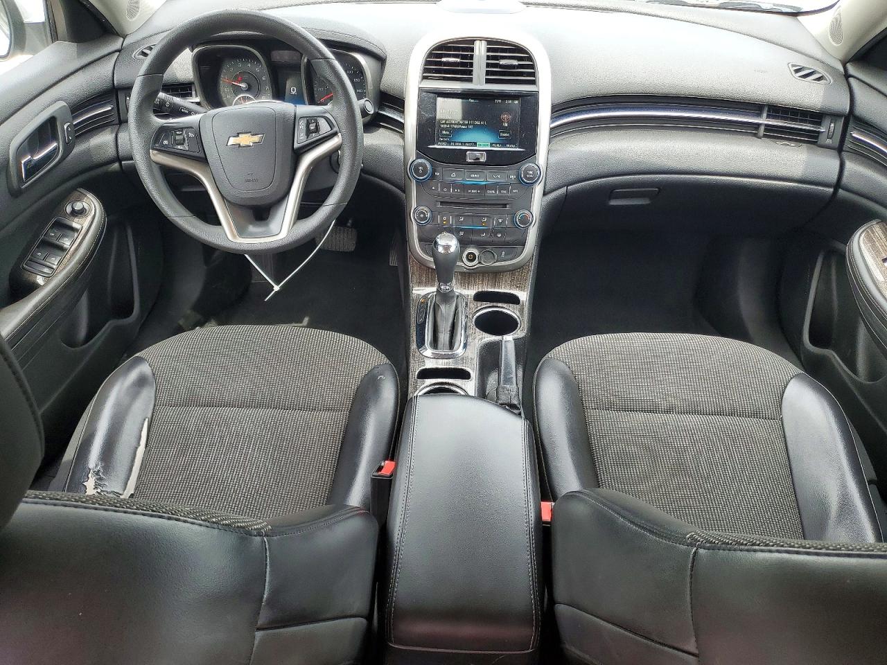 2015 Chevrolet Malibu 1lt Серебряный vin: 1G11C5SL6FU152388