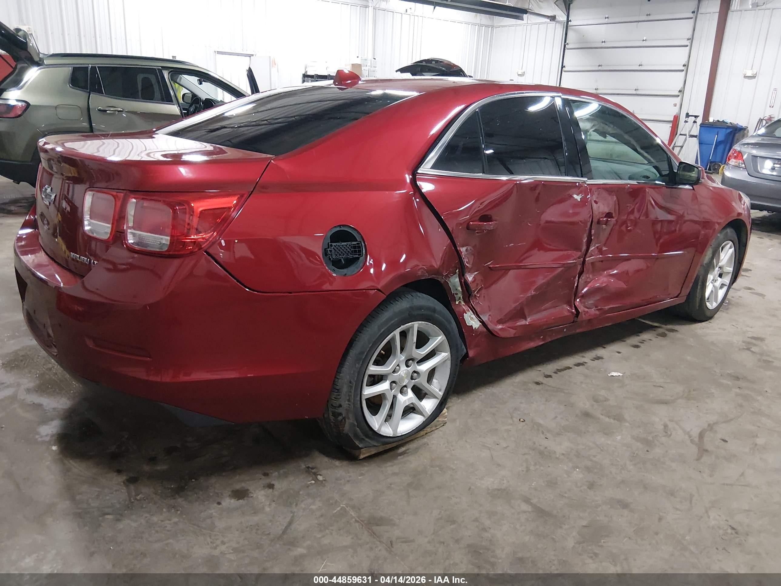 2014 Chevrolet Malibu 1lt Red vin: 1G11C5SL7EF115255